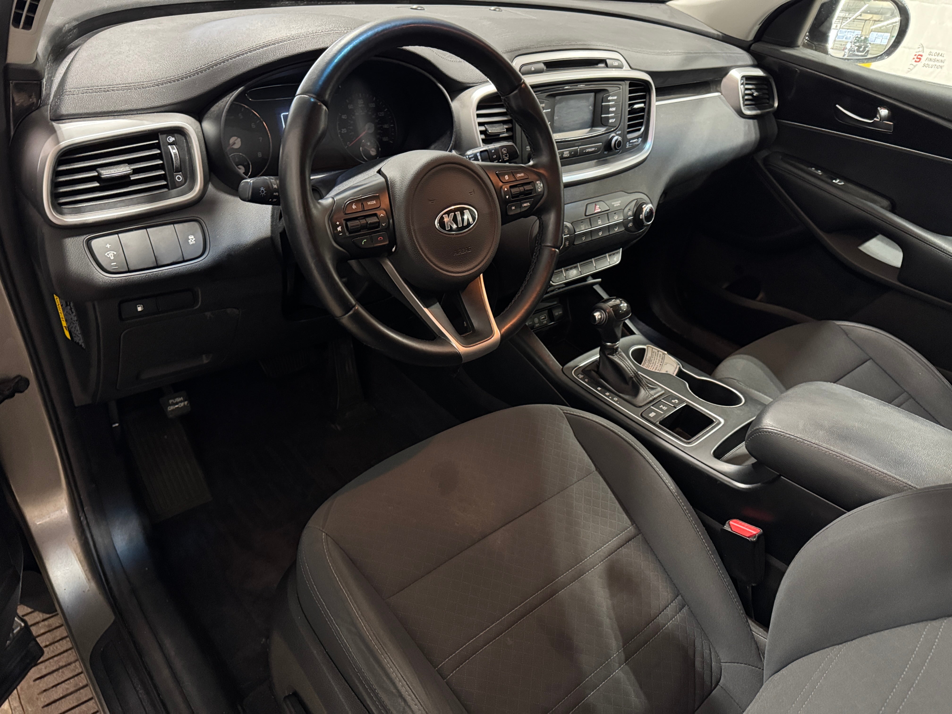 2016 Kia Sorento LX 3