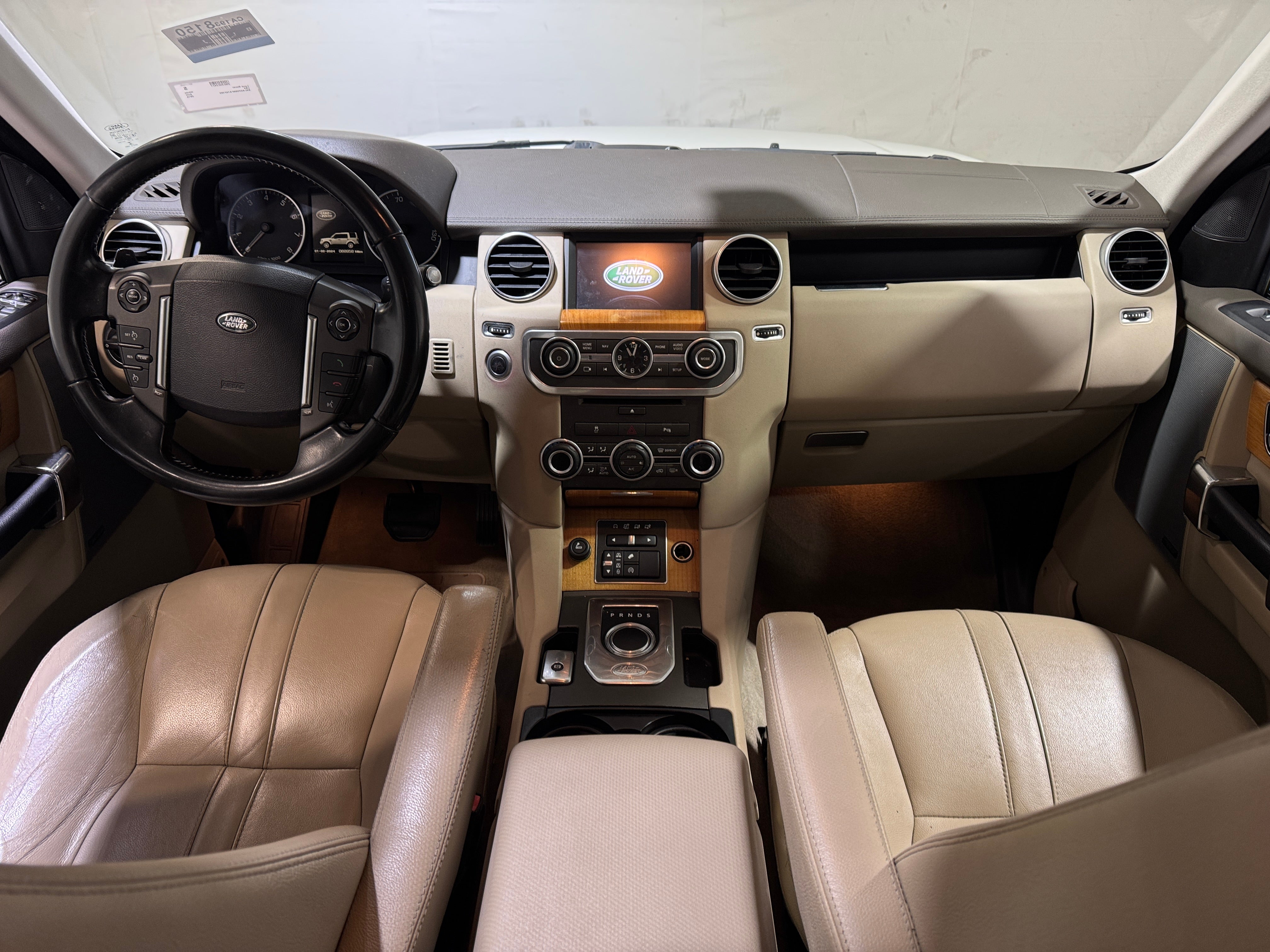 2015 Land Rover LR4 HSE 3