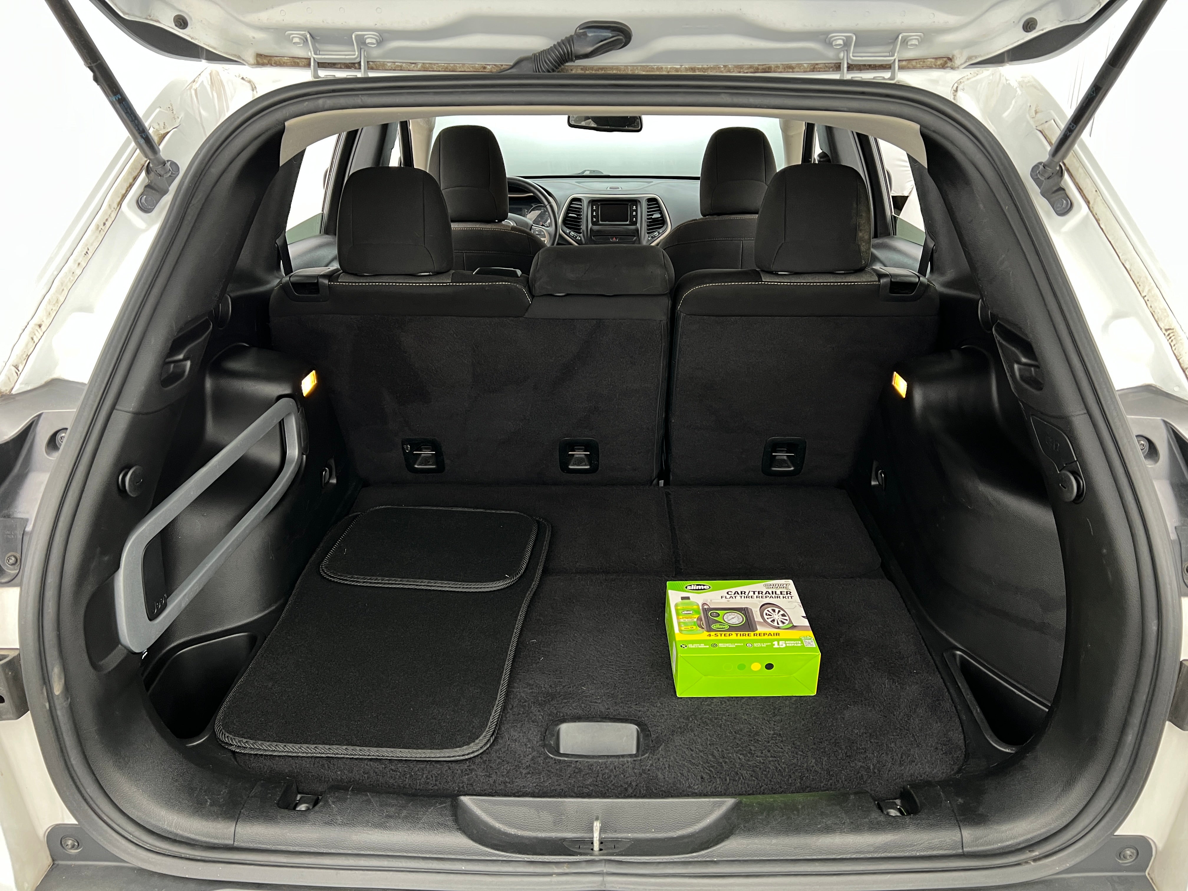 2017 Jeep Cherokee Sport Altitude 7