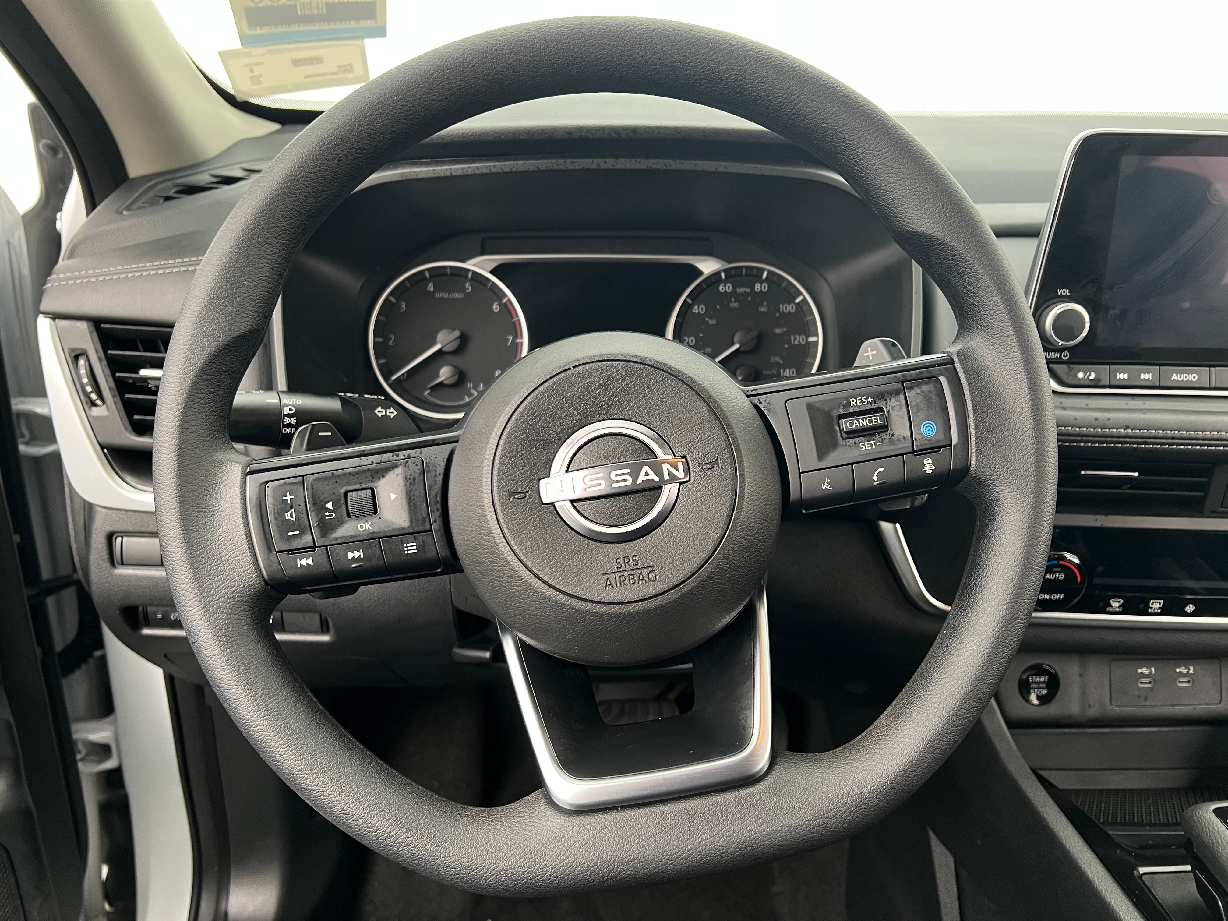 2024 Nissan Rogue SV 5