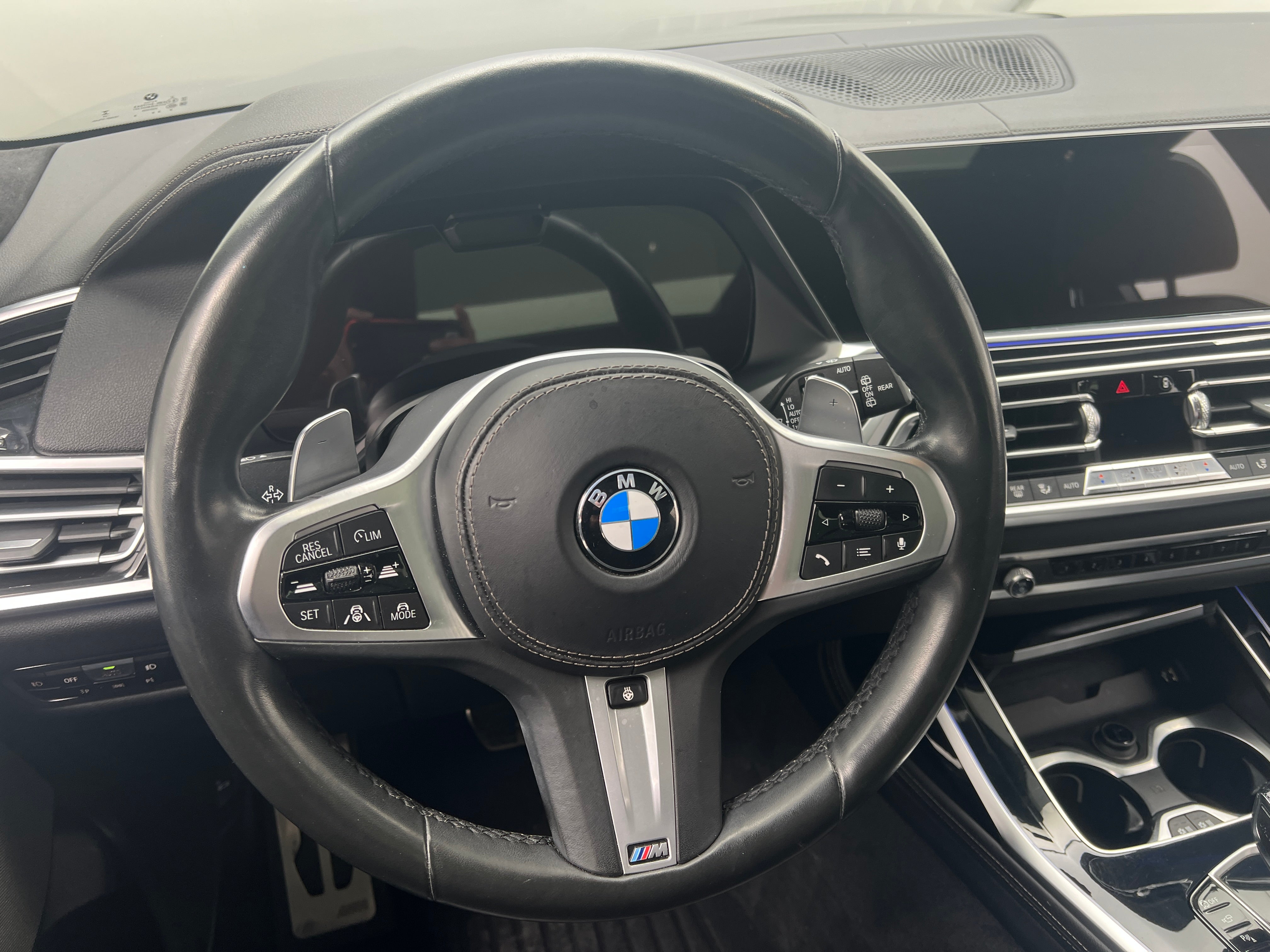 2019 BMW X7 xDrive50i 4