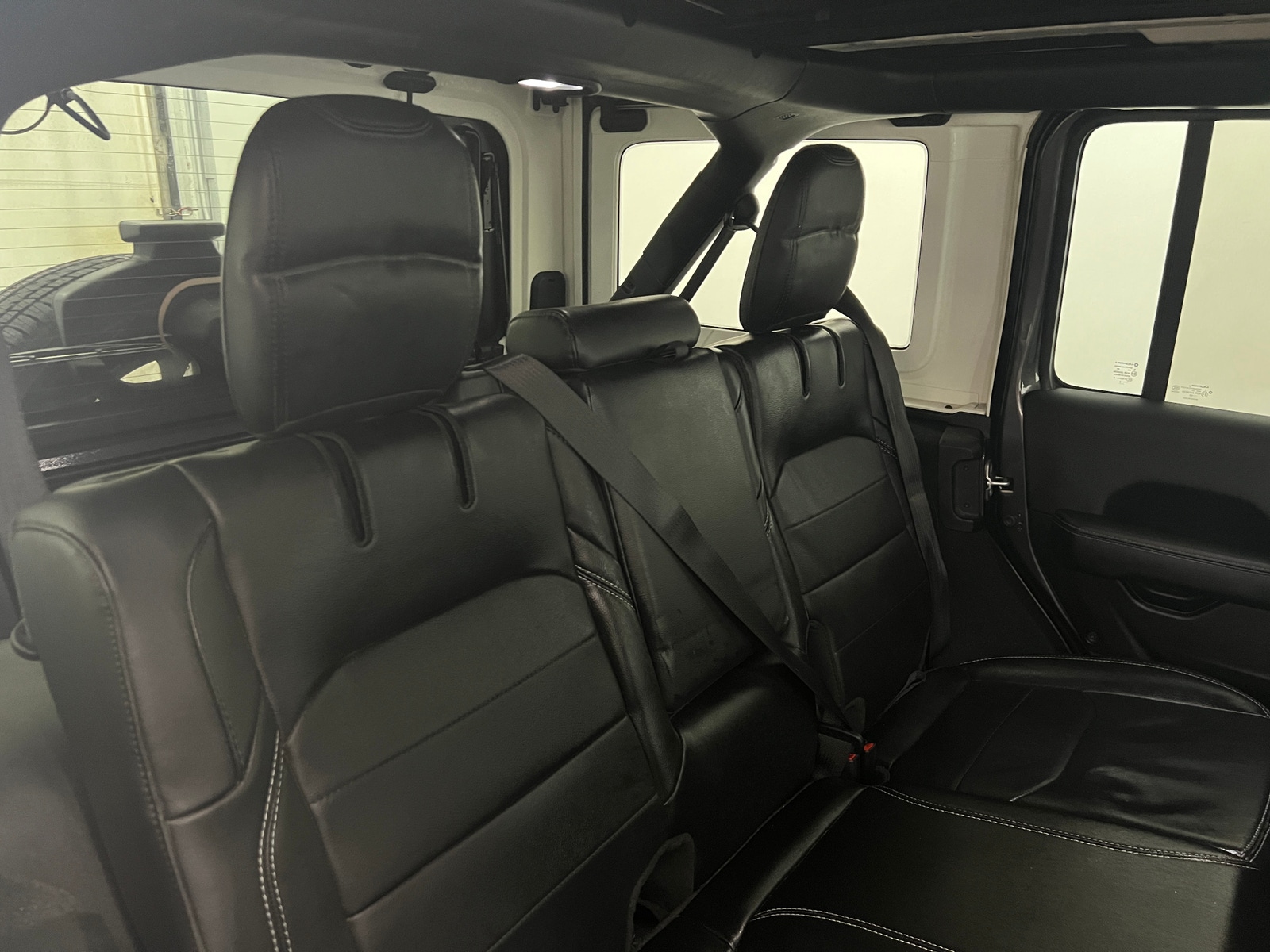 Thumbnail: 2022 Jeep Wrangler - 5