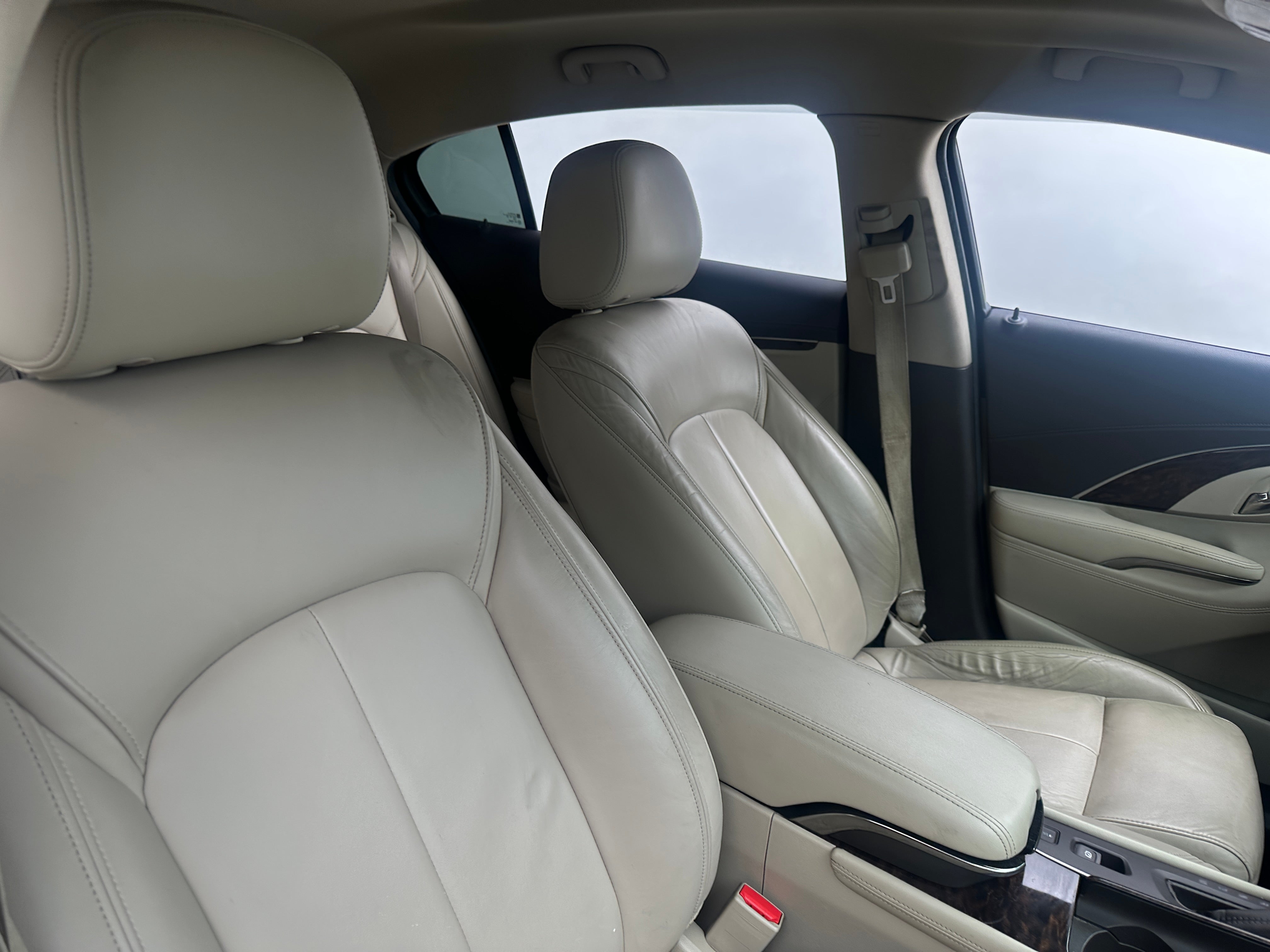 2016 Buick LaCrosse Leather Group 2