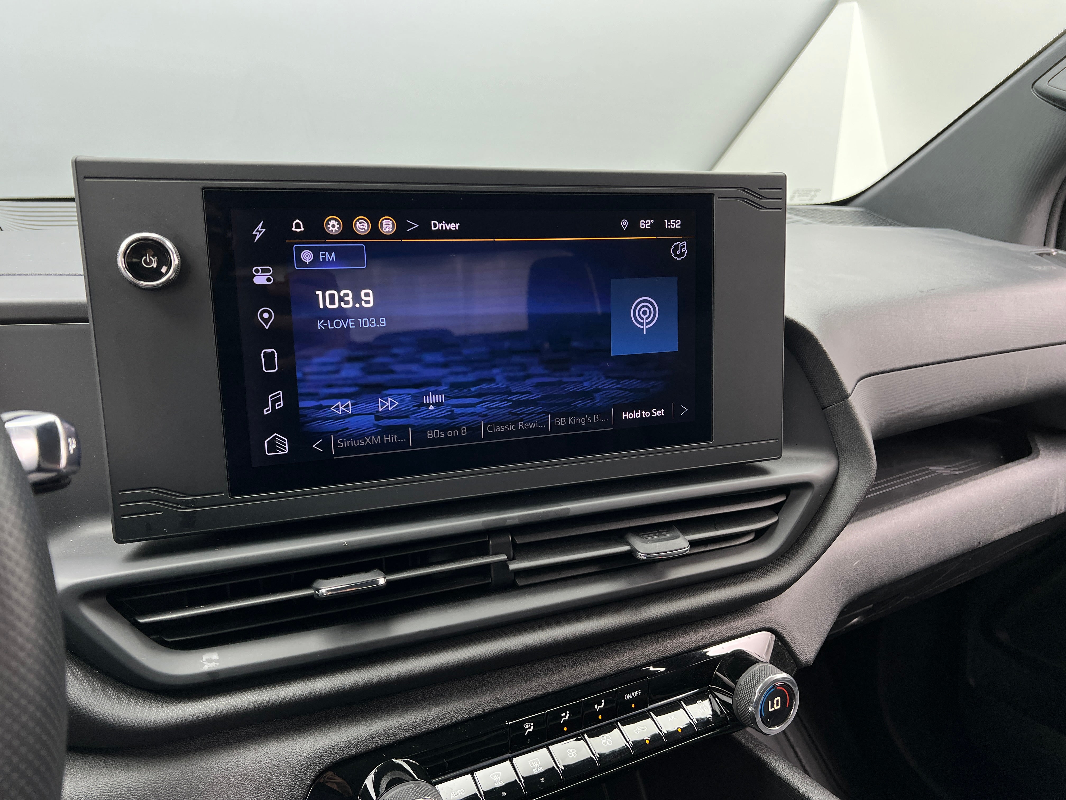 2024 Chevrolet Silverado EV Work Truck 4