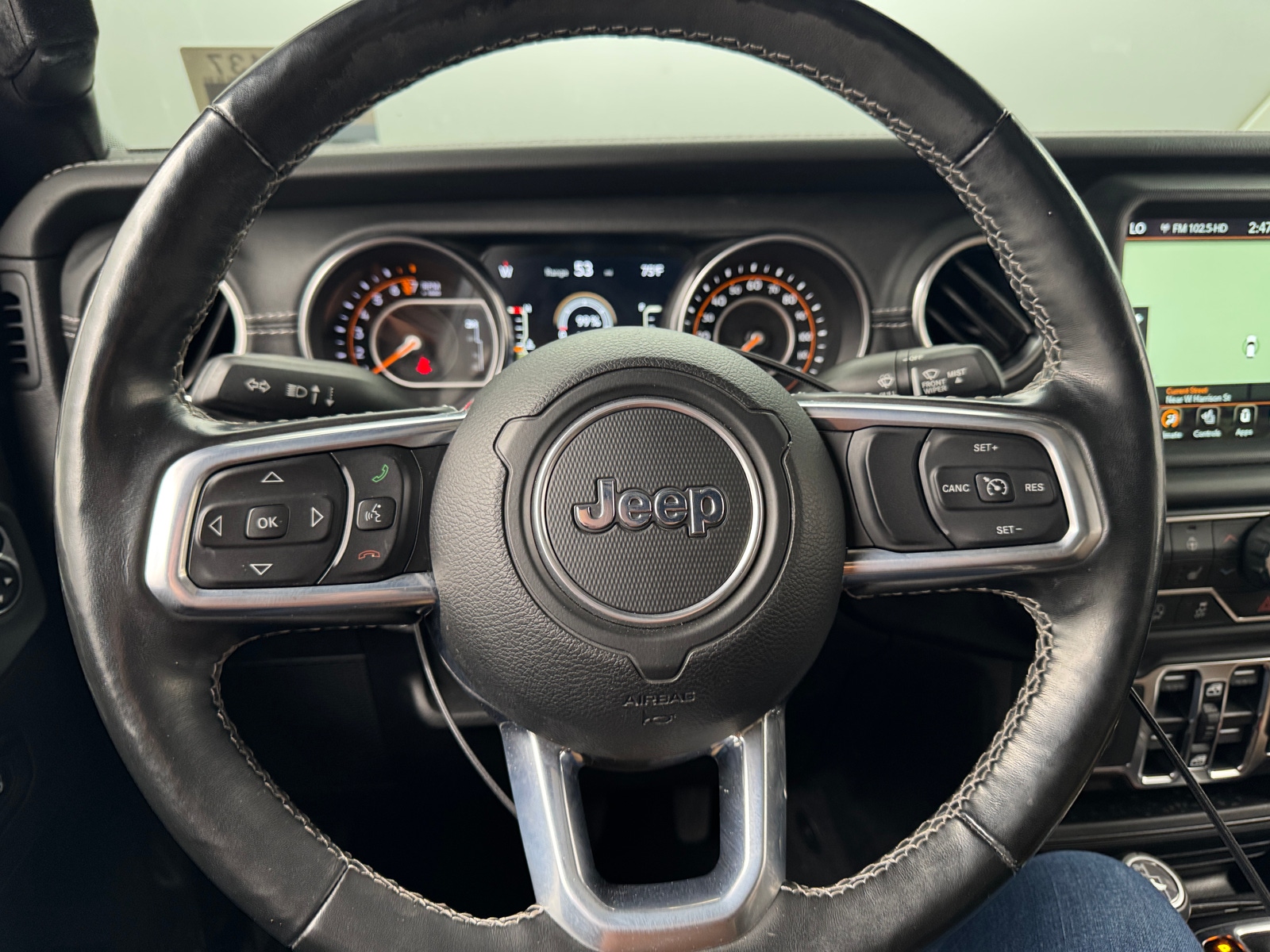 Thumbnail: 2021 Jeep Gladiator - 4