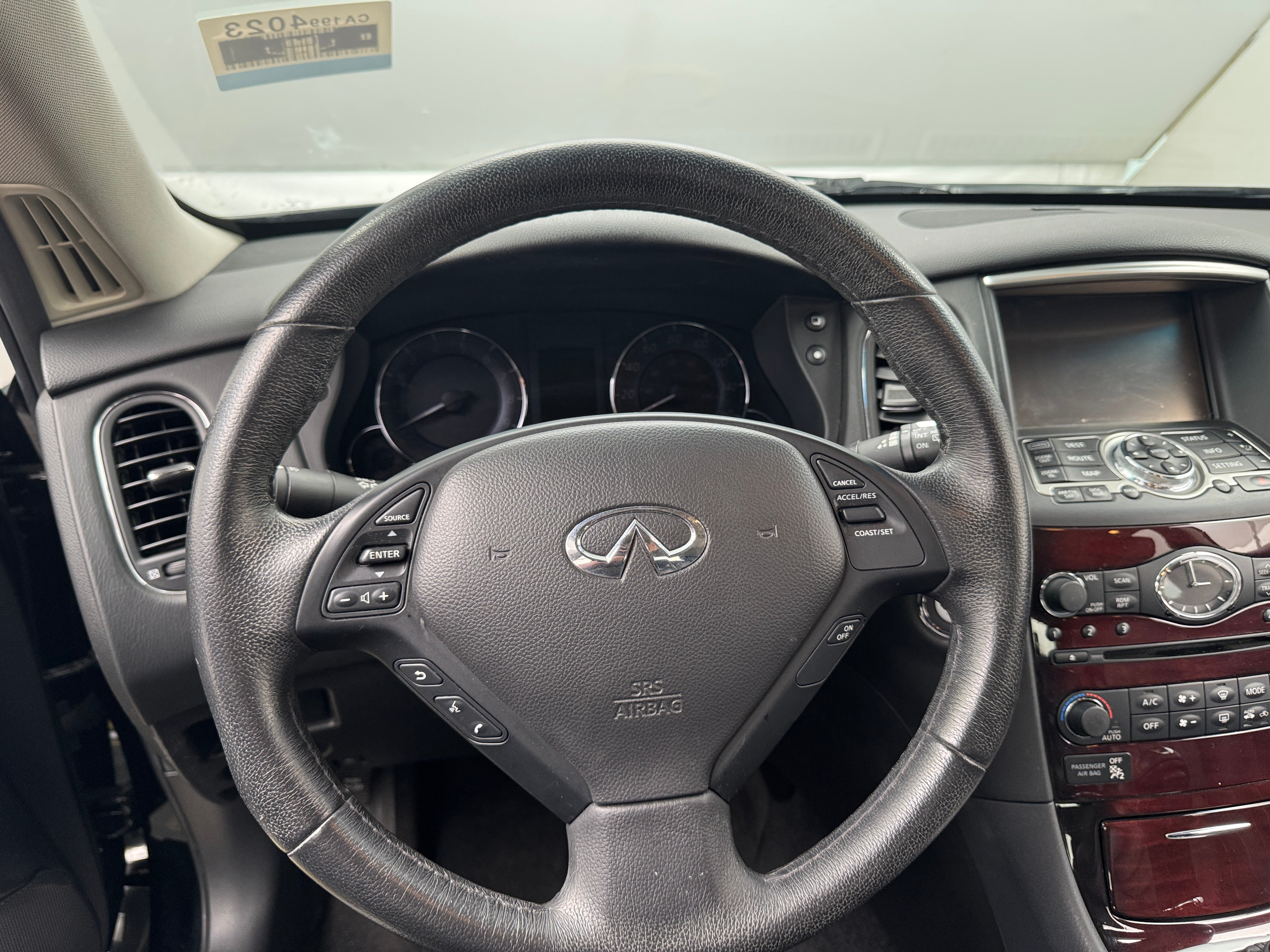 2017 INFINITI QX50 Base 4