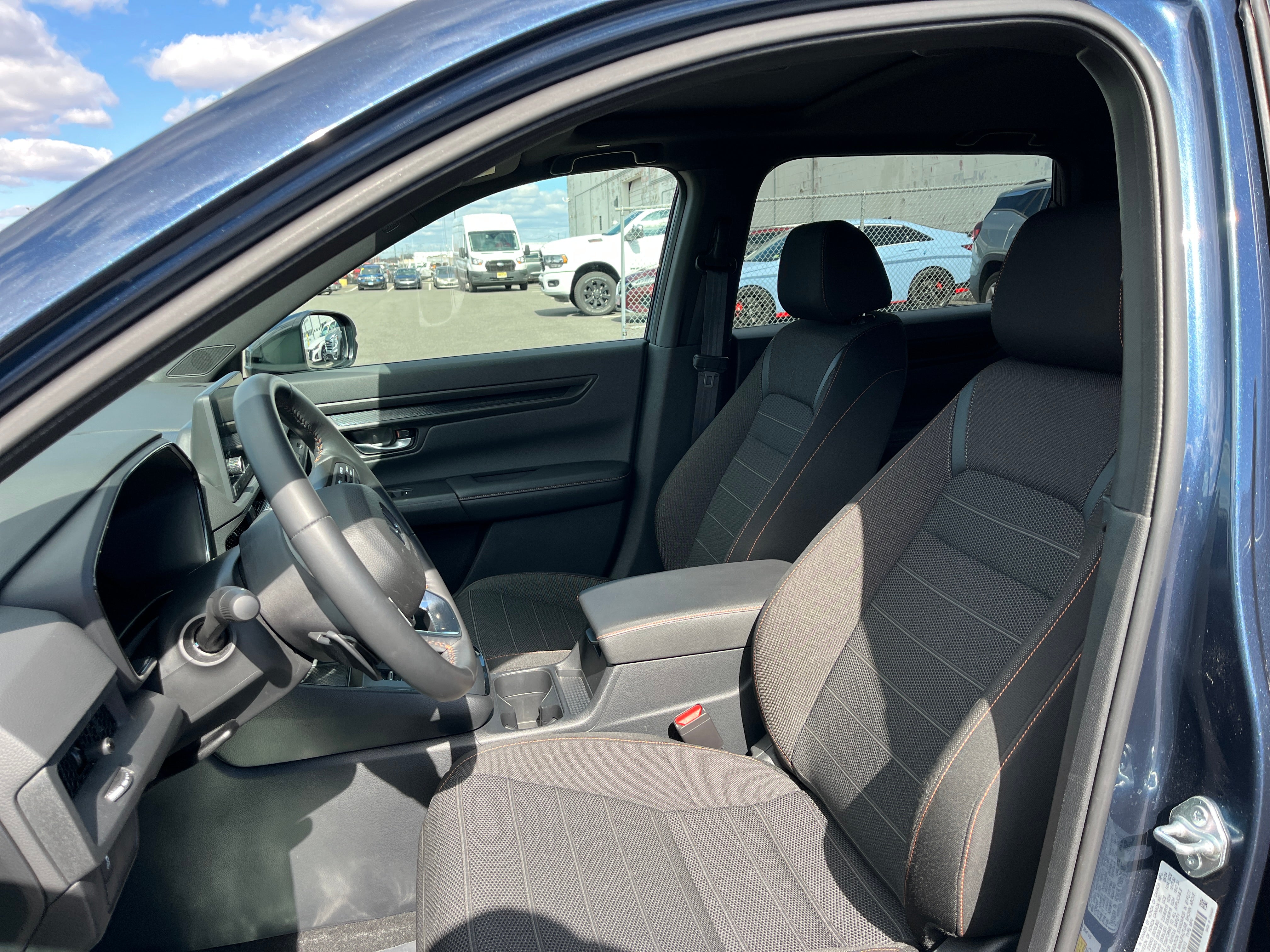 2024 Honda CR-V SE 2