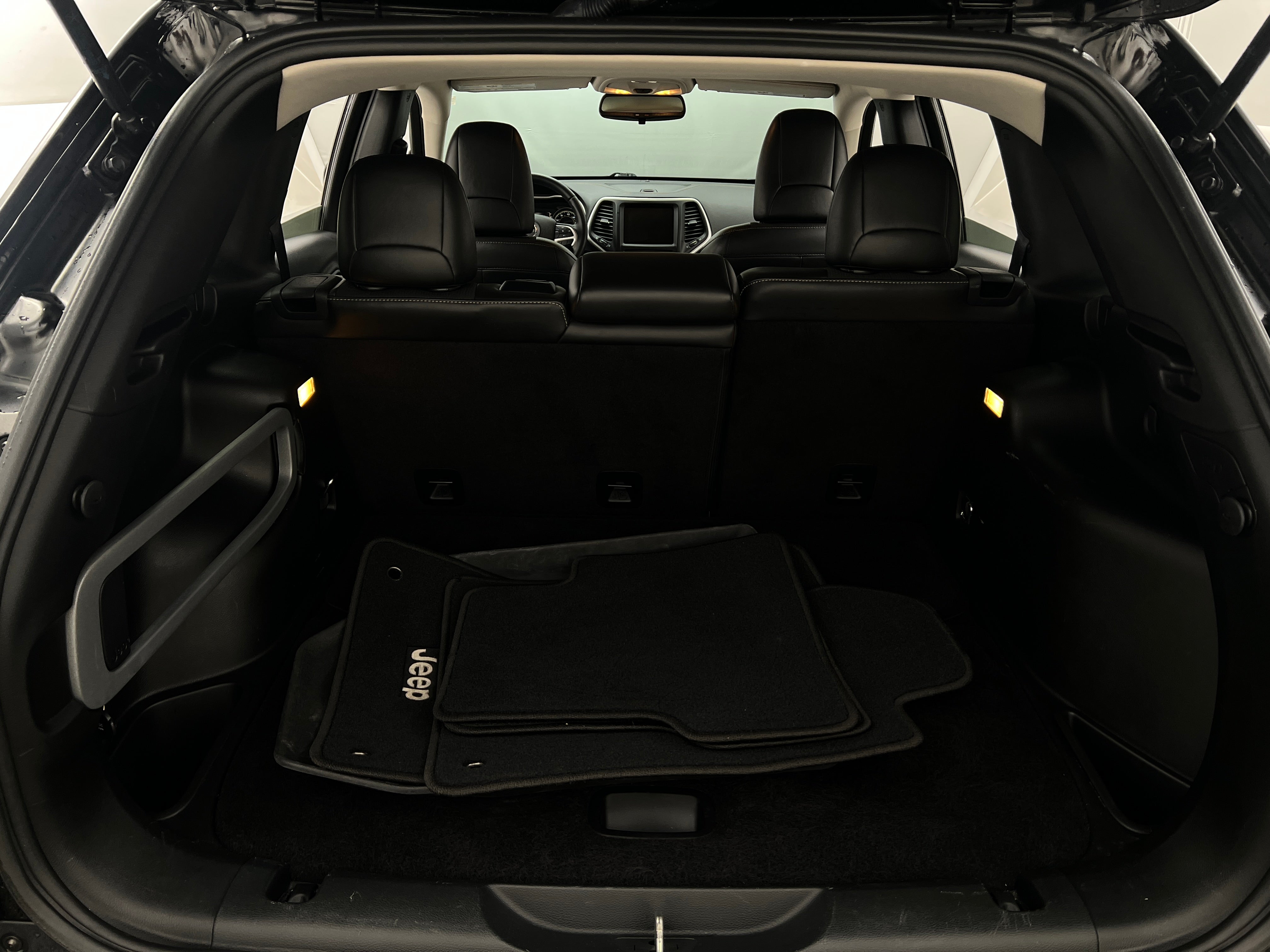 2018 Jeep Cherokee Latitude 6