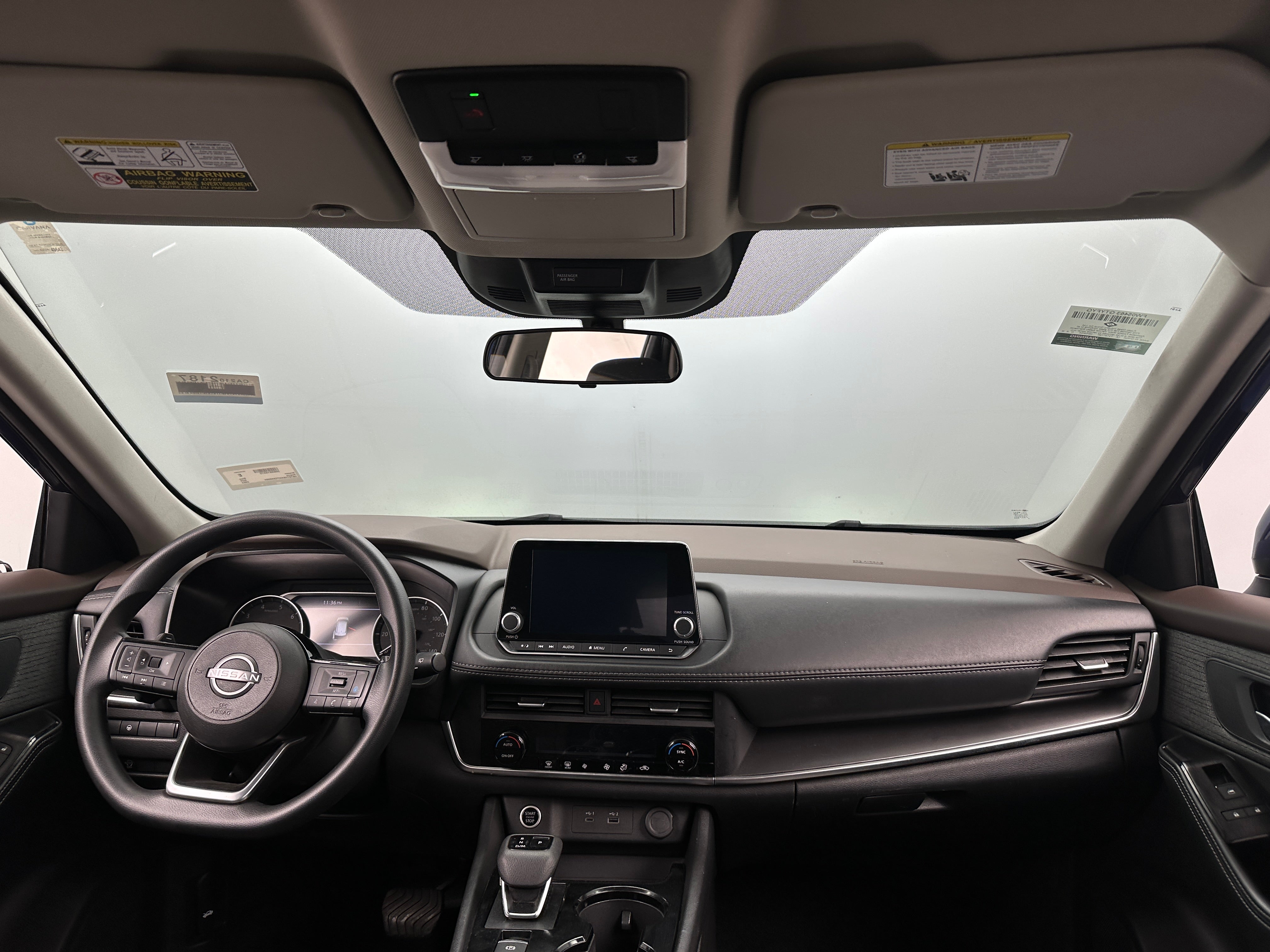 2023 Nissan Rogue SV 3