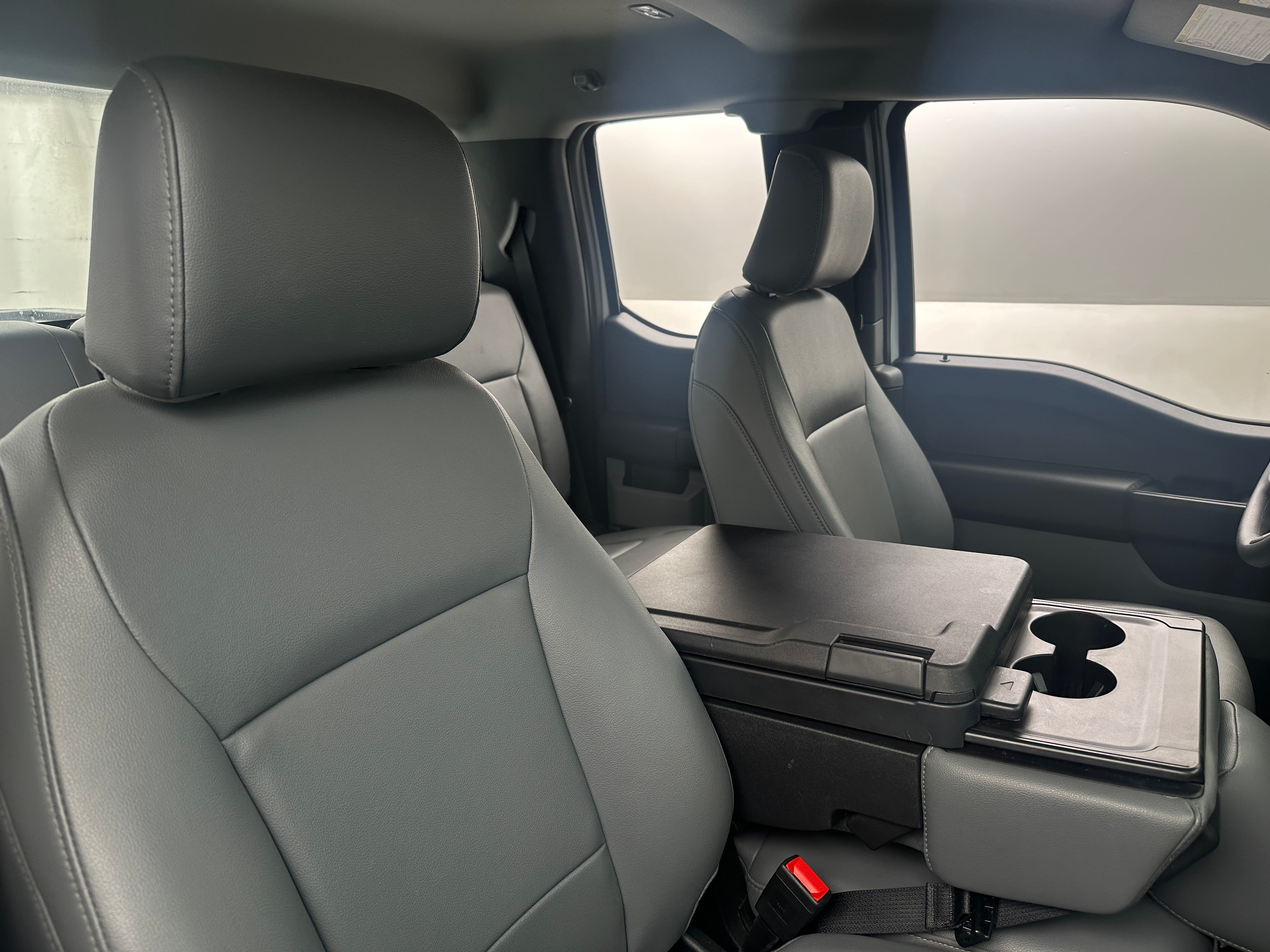 2023 Ford Econoline E-250 2