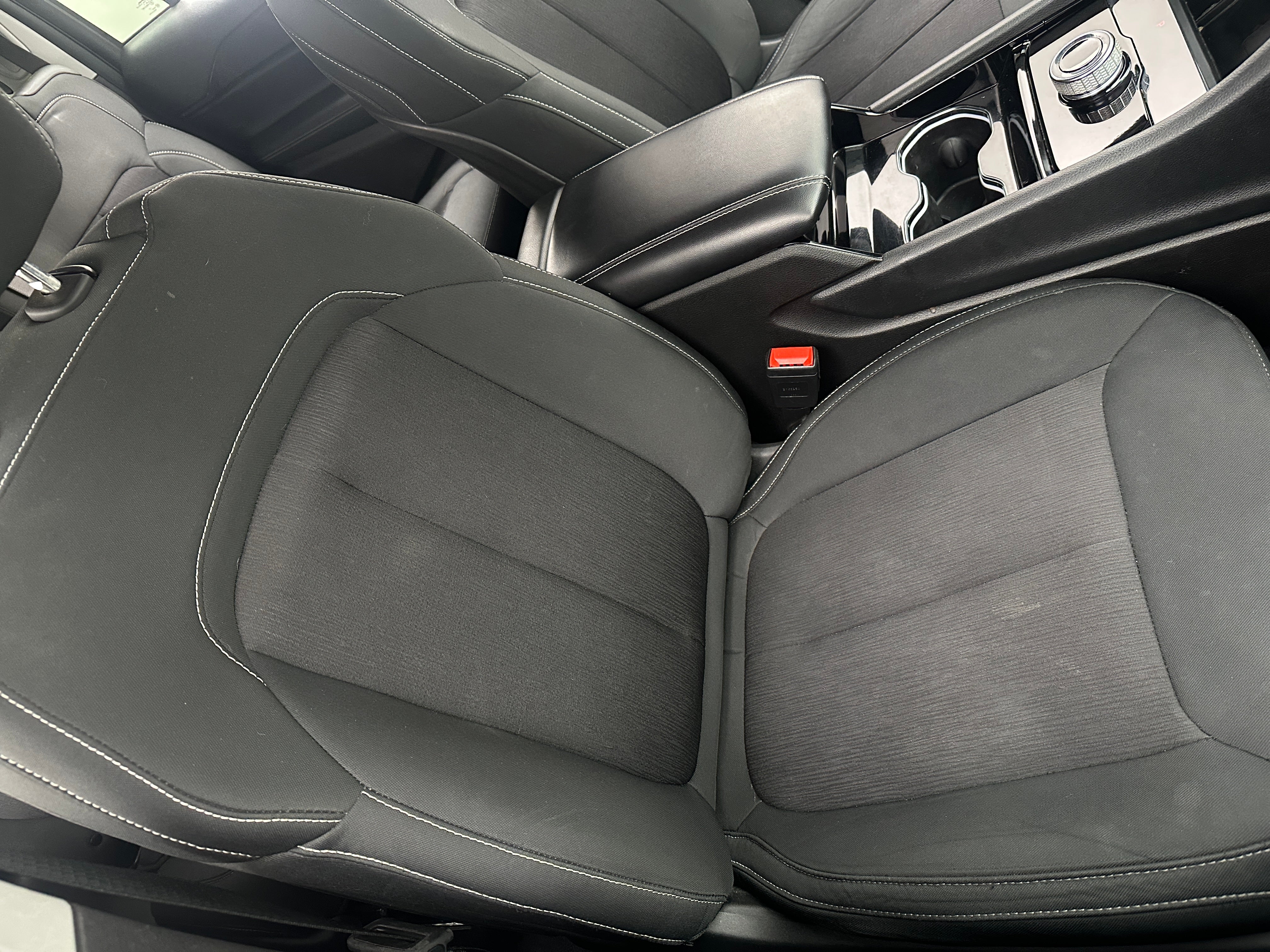 2021 Jeep Grand Cherokee L Laredo 2
