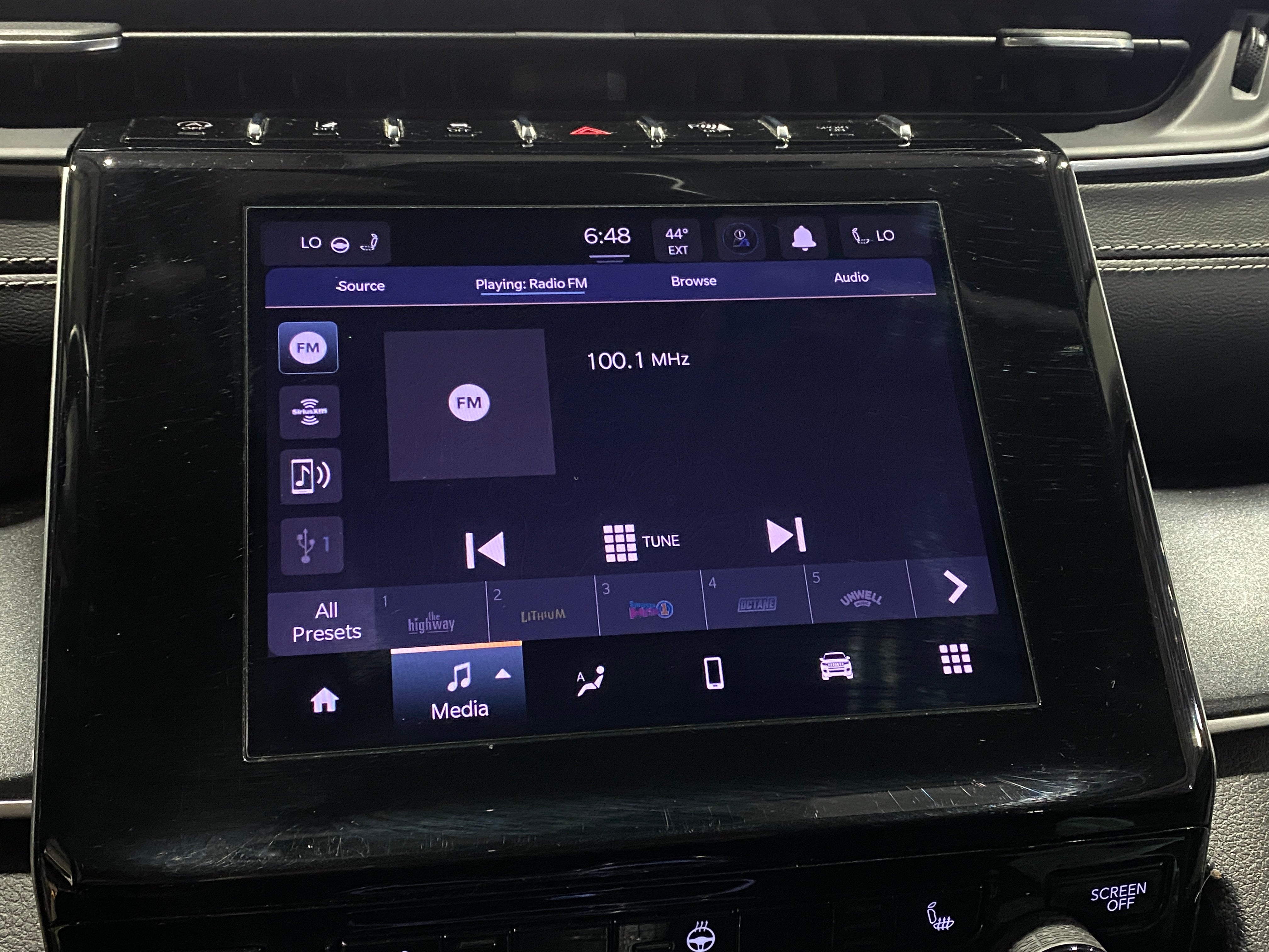 2021 Jeep Grand Cherokee L Laredo 4