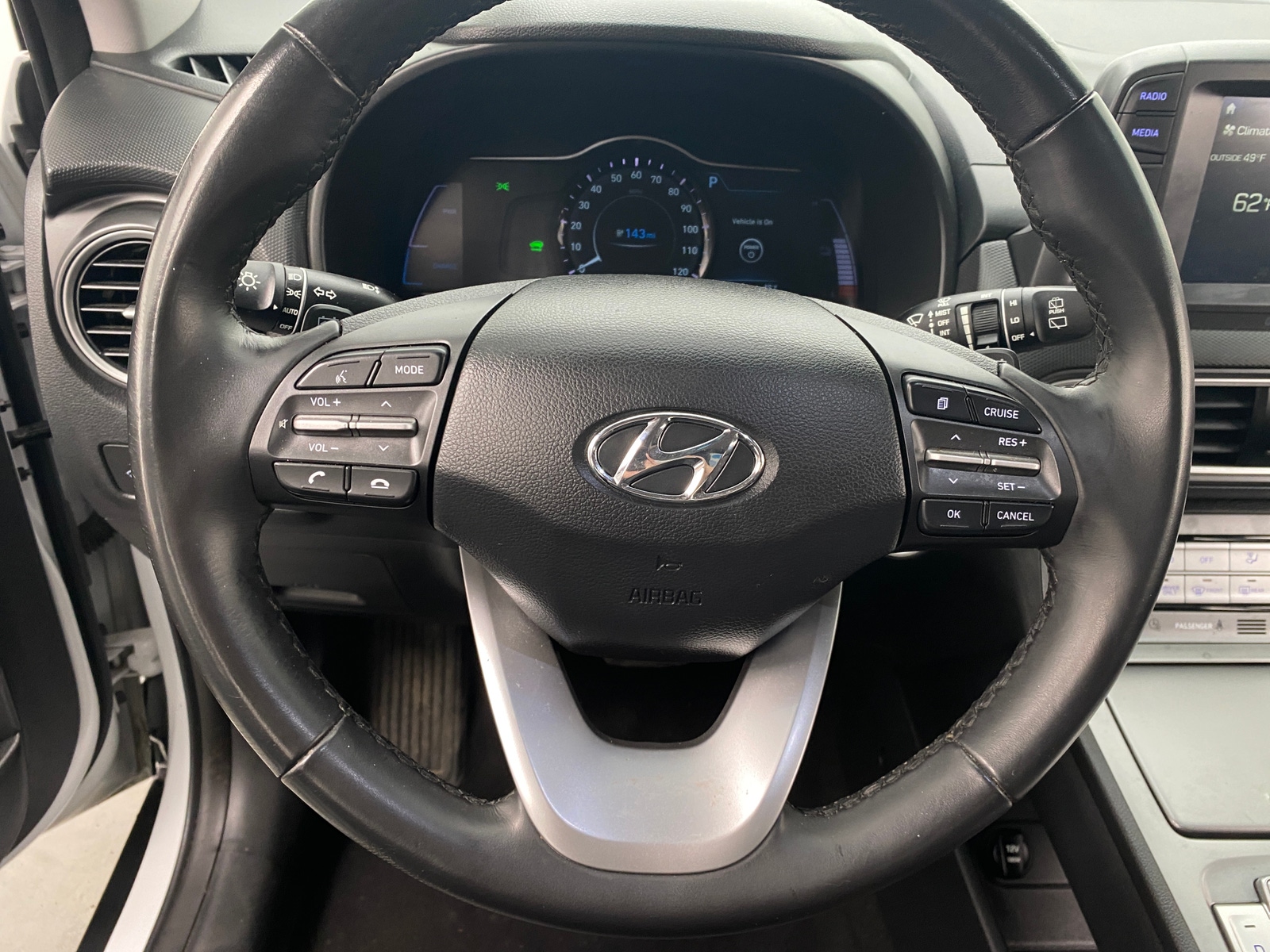Thumbnail: 2021 Hyundai Kona - 4