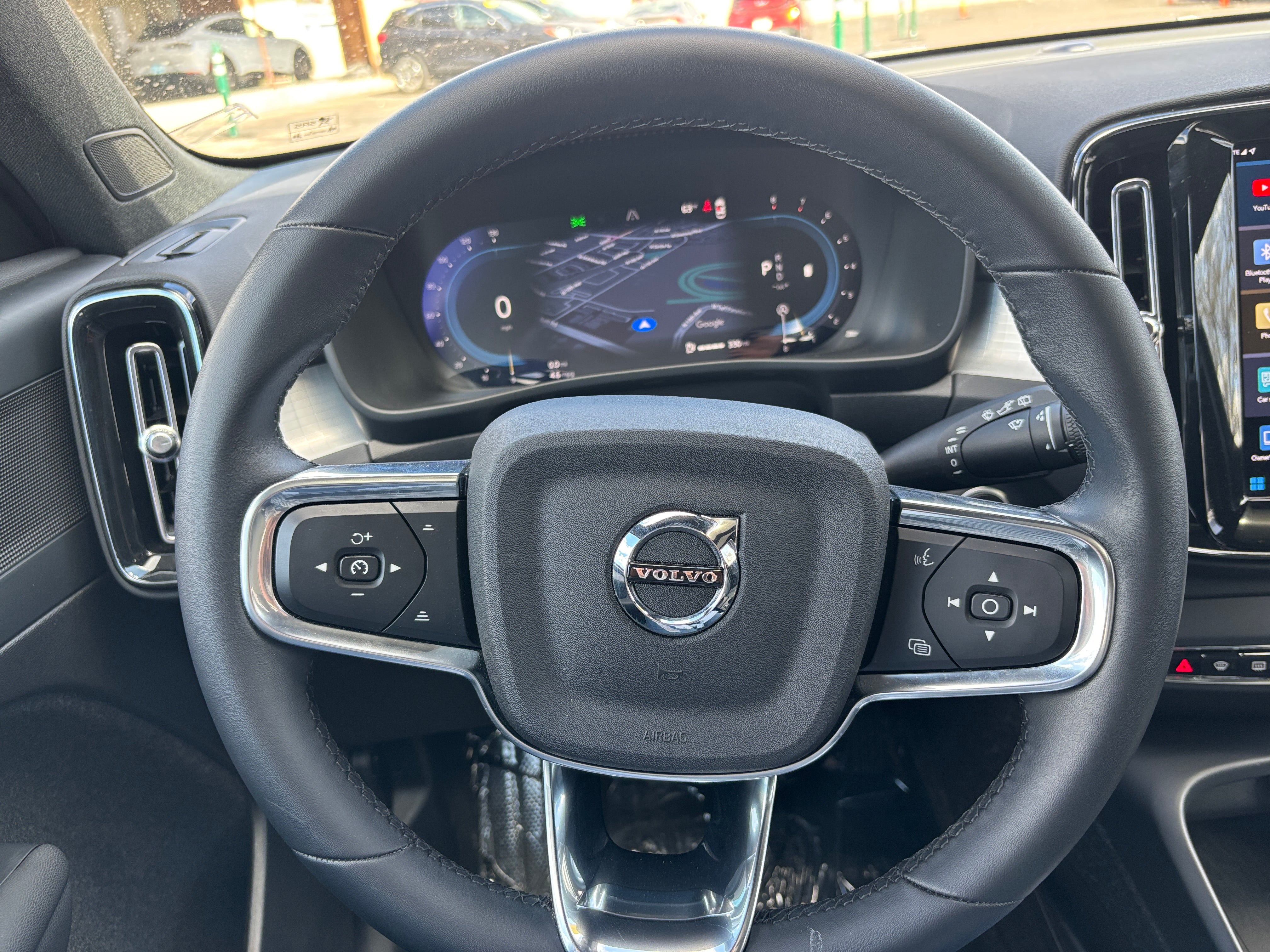 2024 Volvo XC40 B5 Core 5