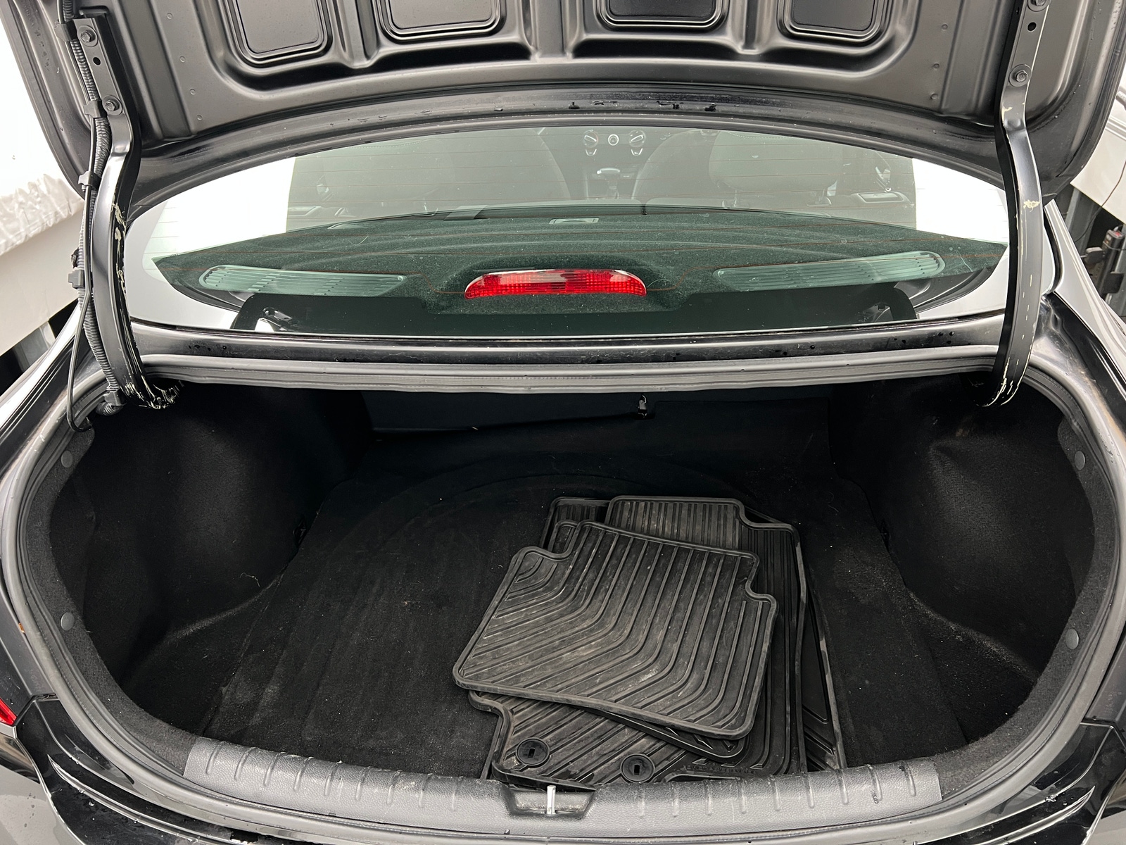 Thumbnail: 2020 Kia Rio - 7