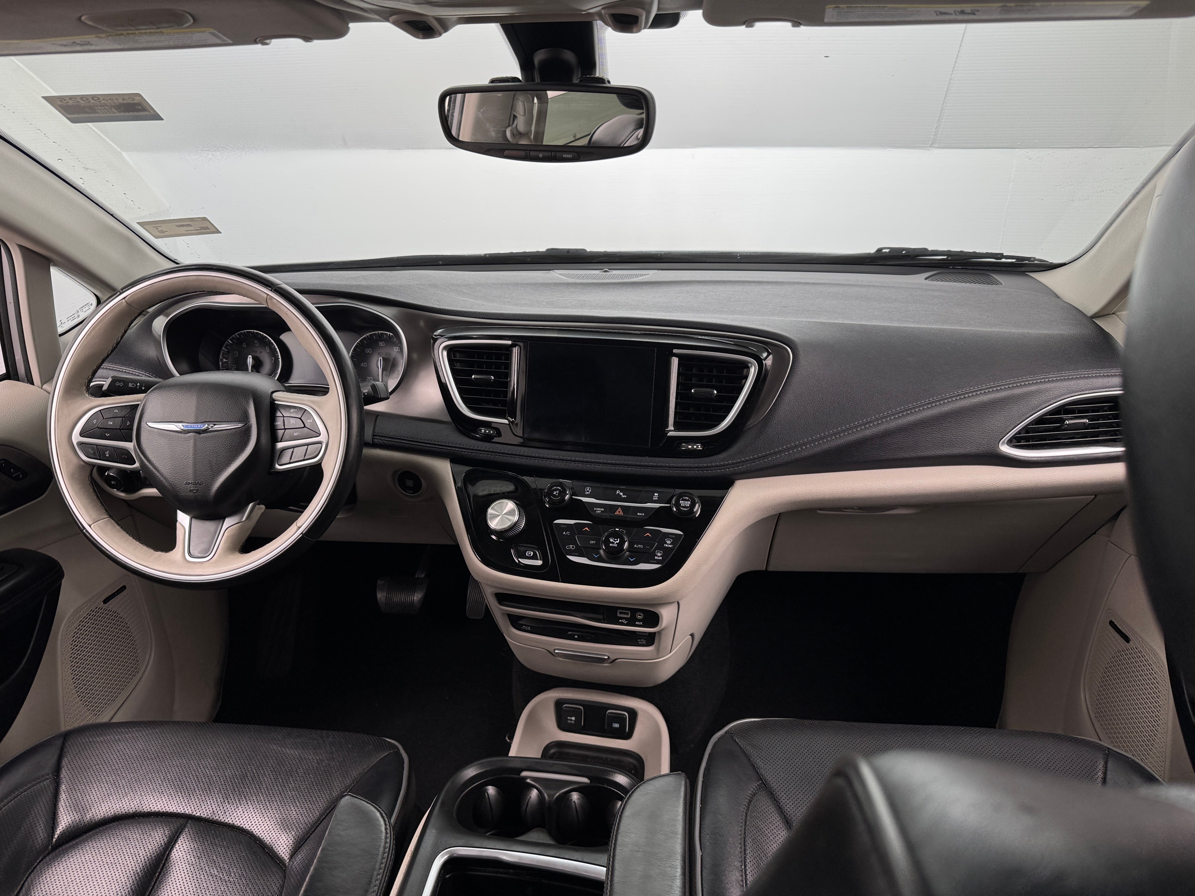 2017 Chrysler Pacifica Limited 2