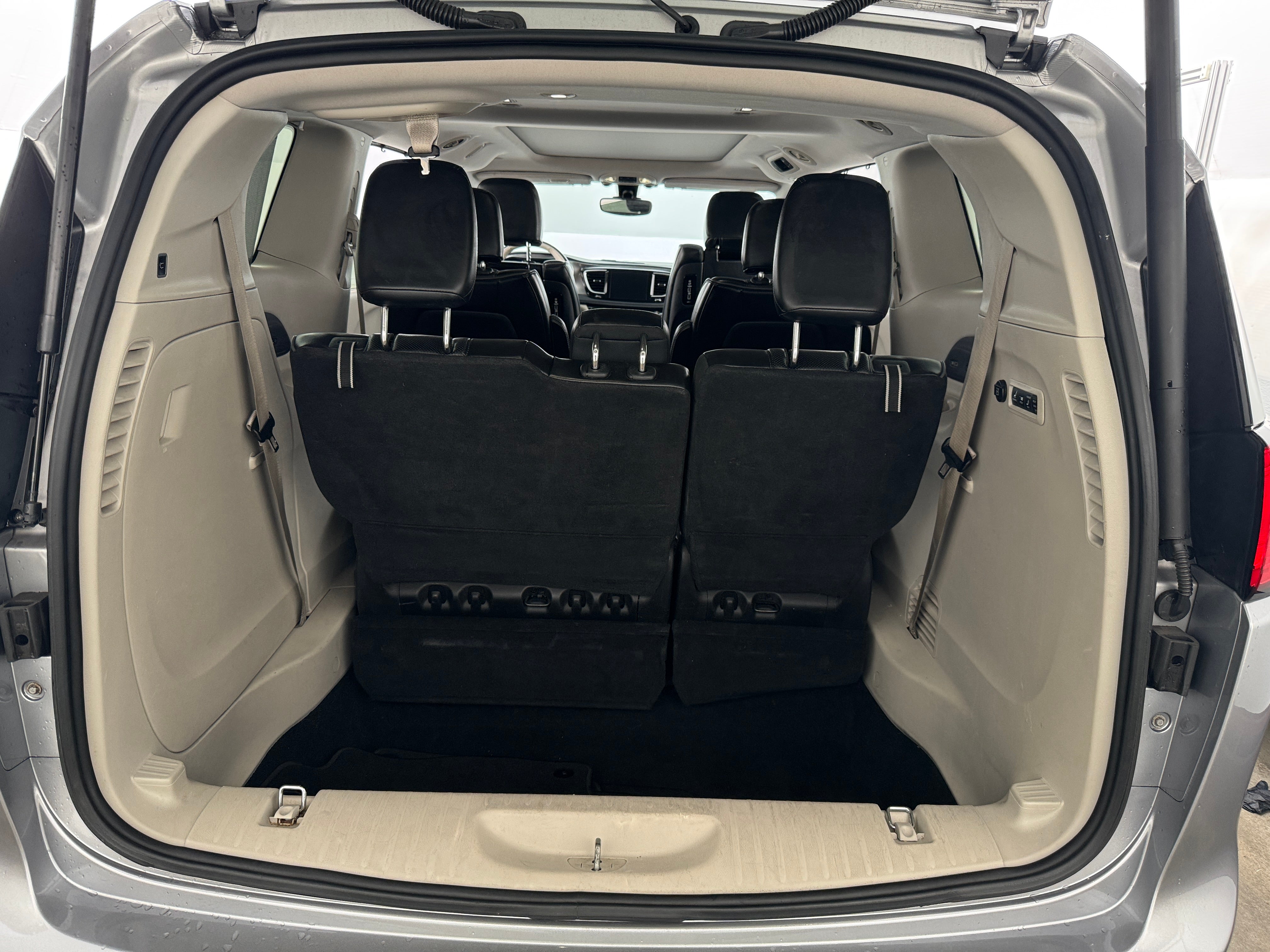 2017 Chrysler Pacifica Limited 6