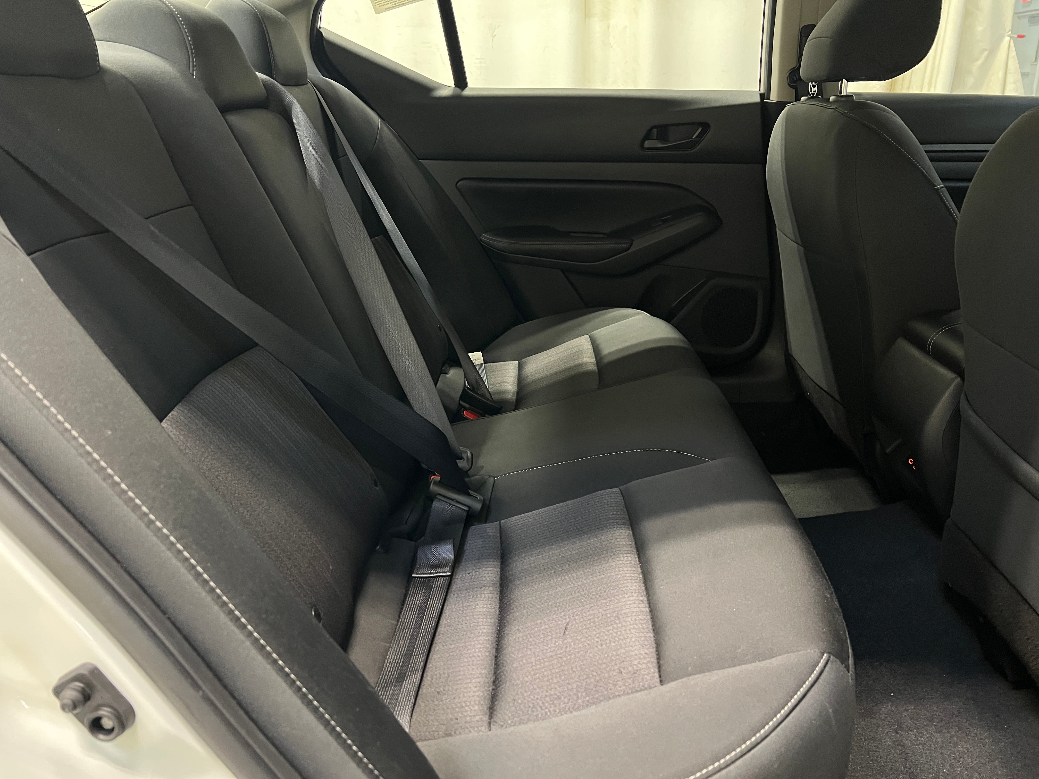 2024 Nissan Altima SV 6