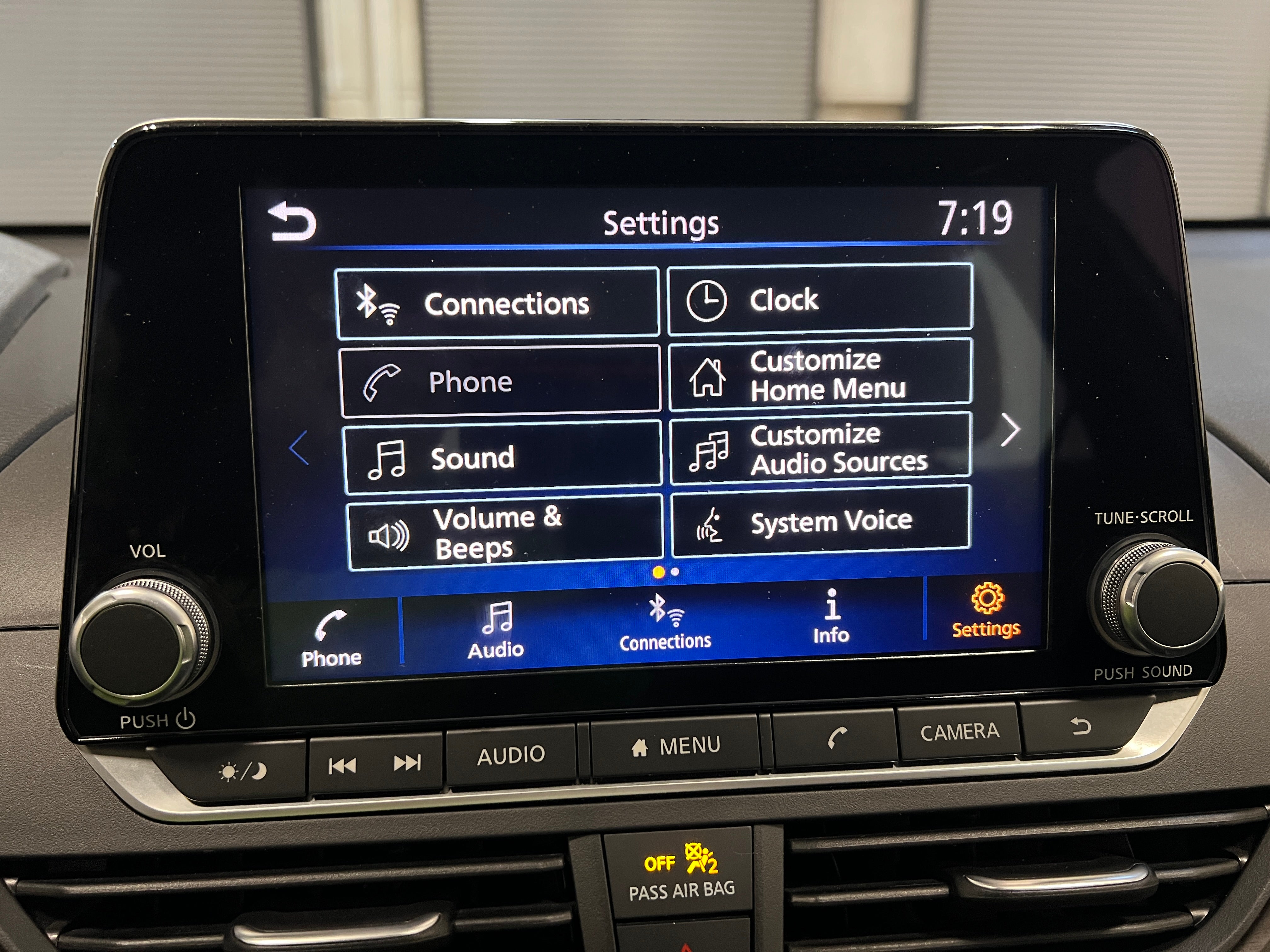 2024 Nissan Altima SV 4