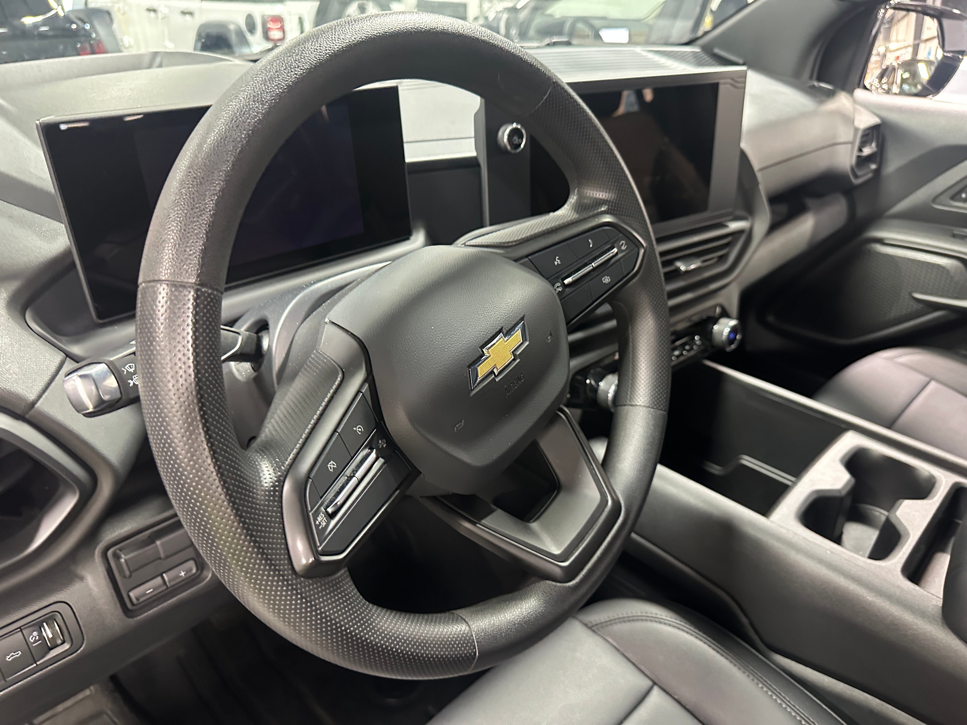 2024 Chevrolet Silverado EV Work Truck 5