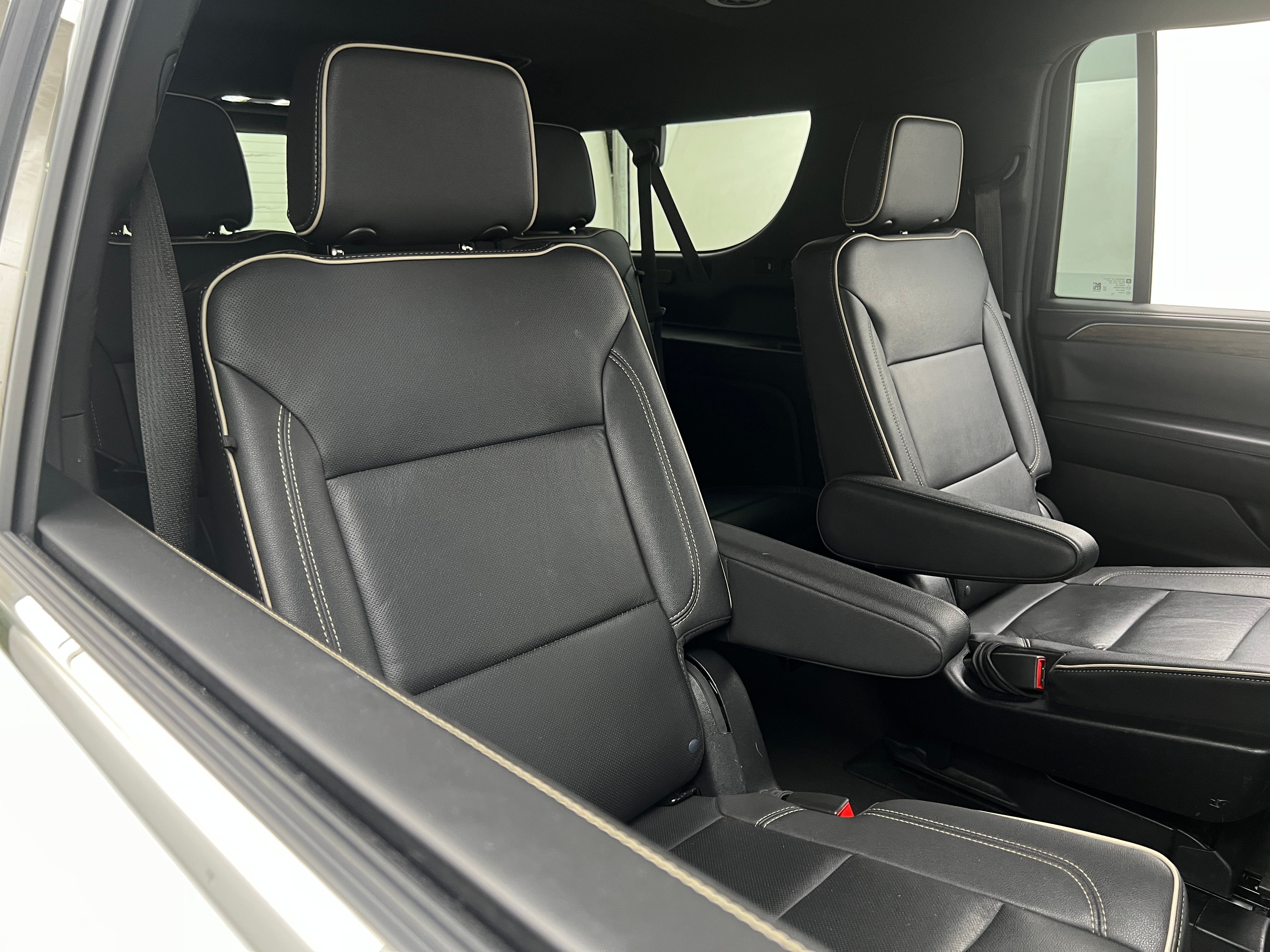 2023 Chevrolet Suburban Premier 5