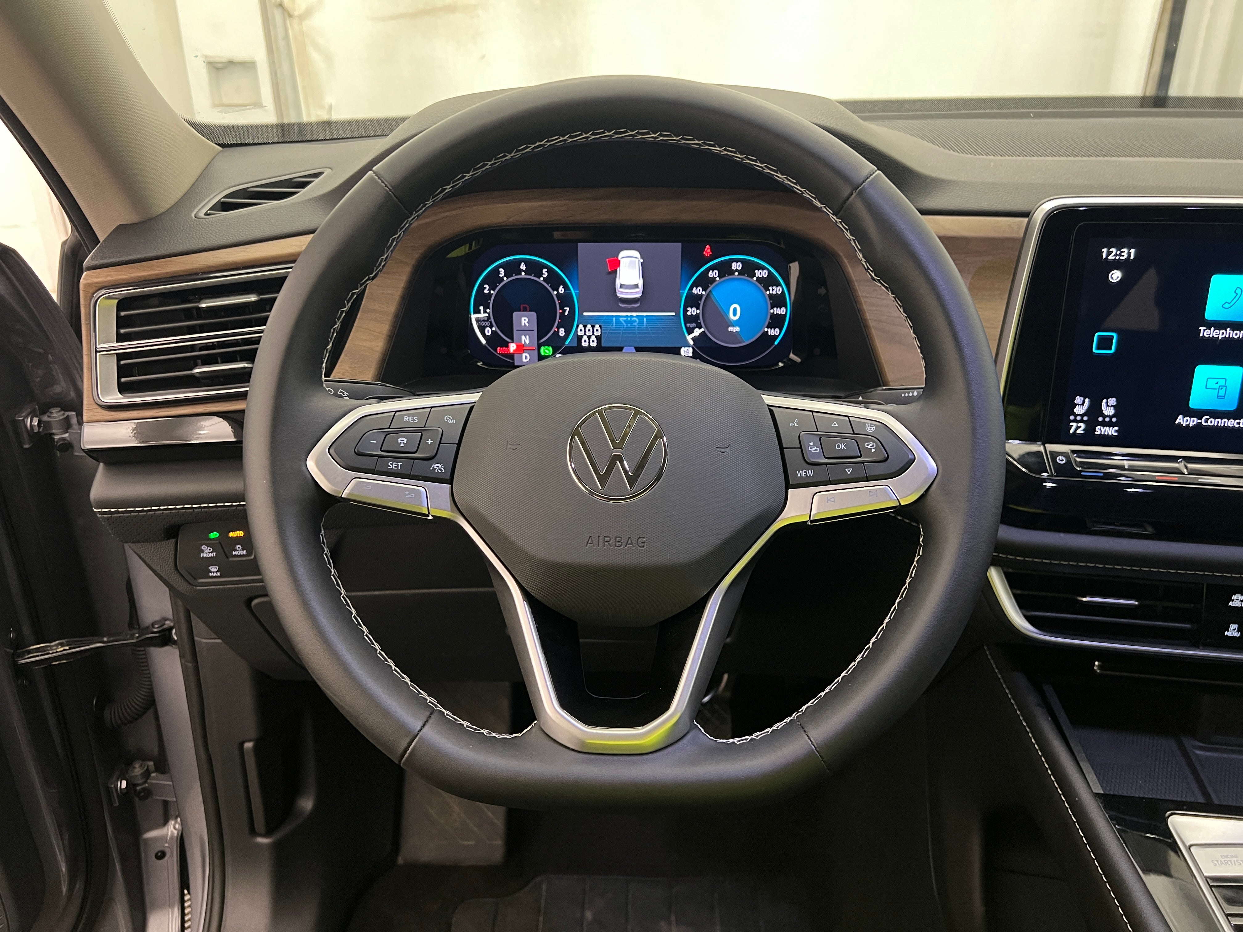 2024 Volkswagen Atlas SE 5