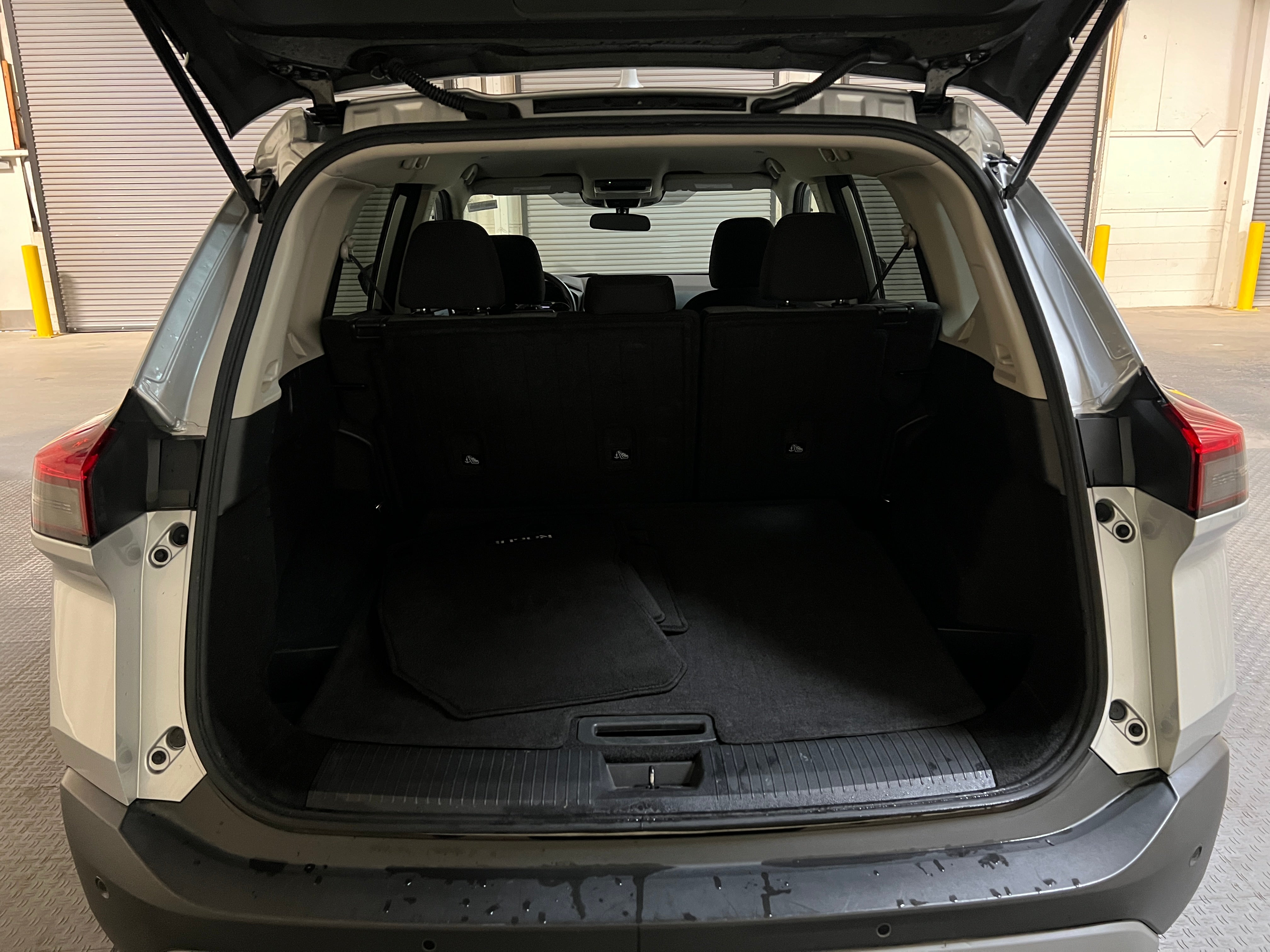 2023 Nissan Rogue SV 7