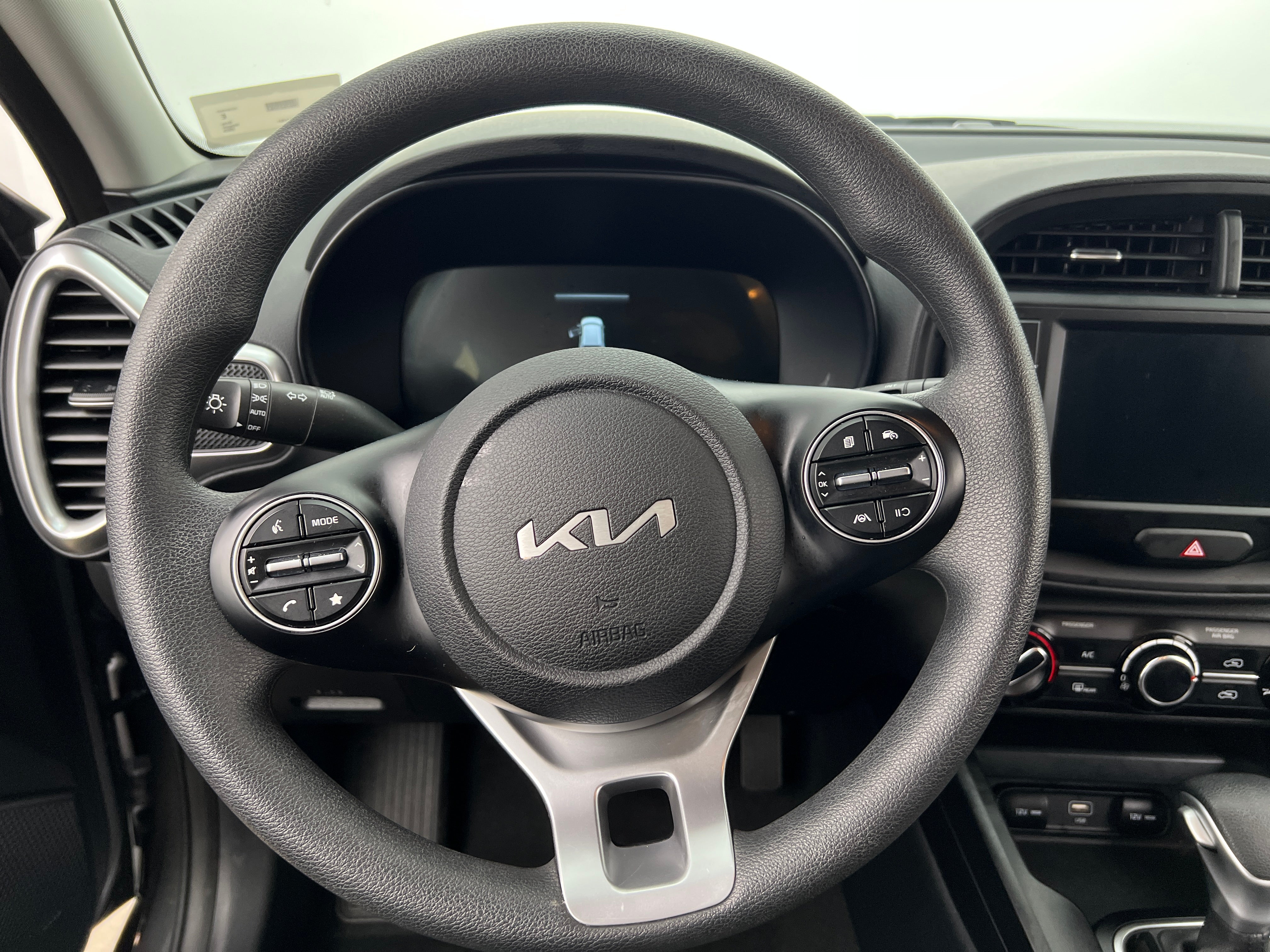 2024 Kia Soul LX 5