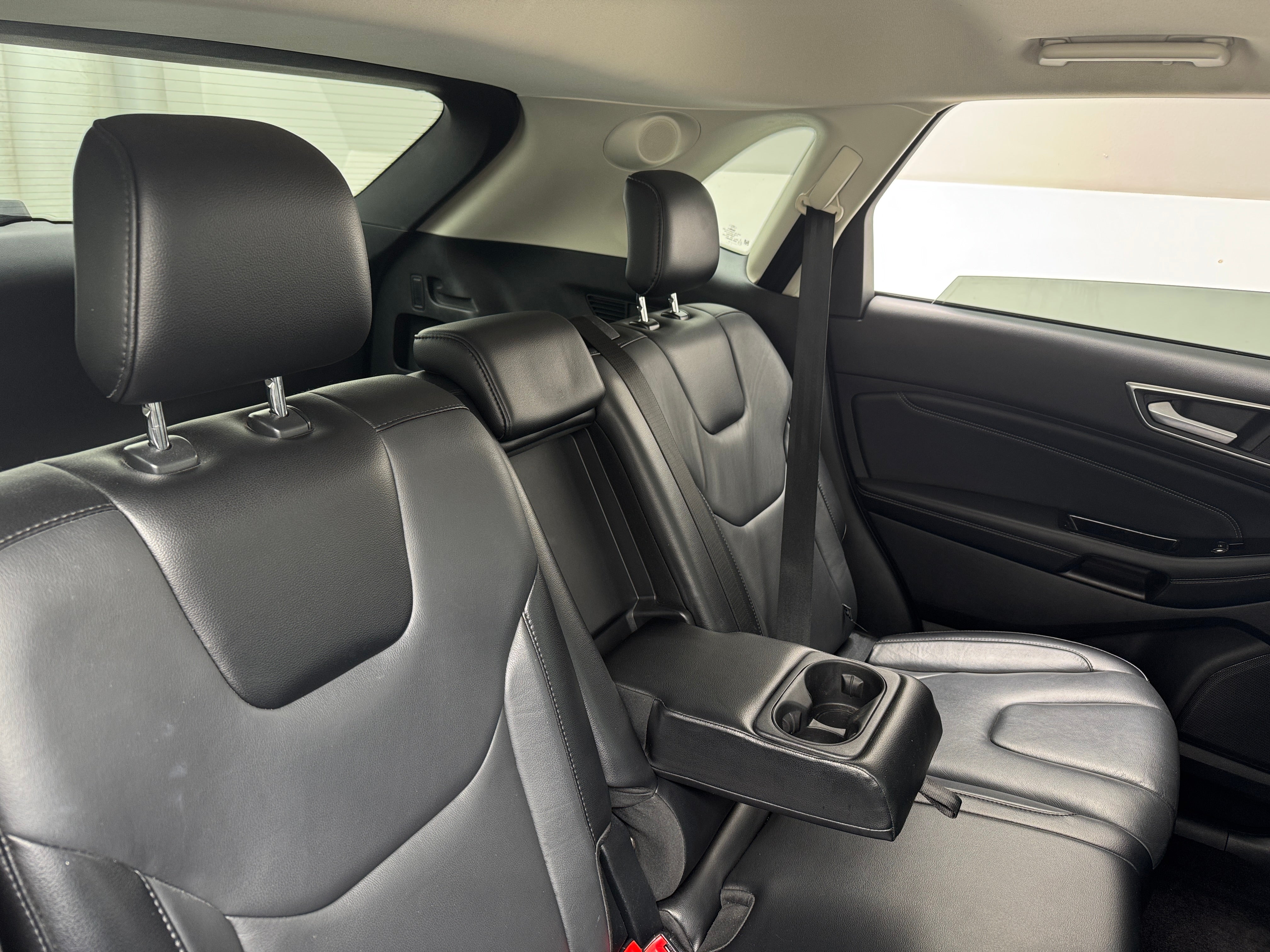 2017 Ford Edge Titanium 5