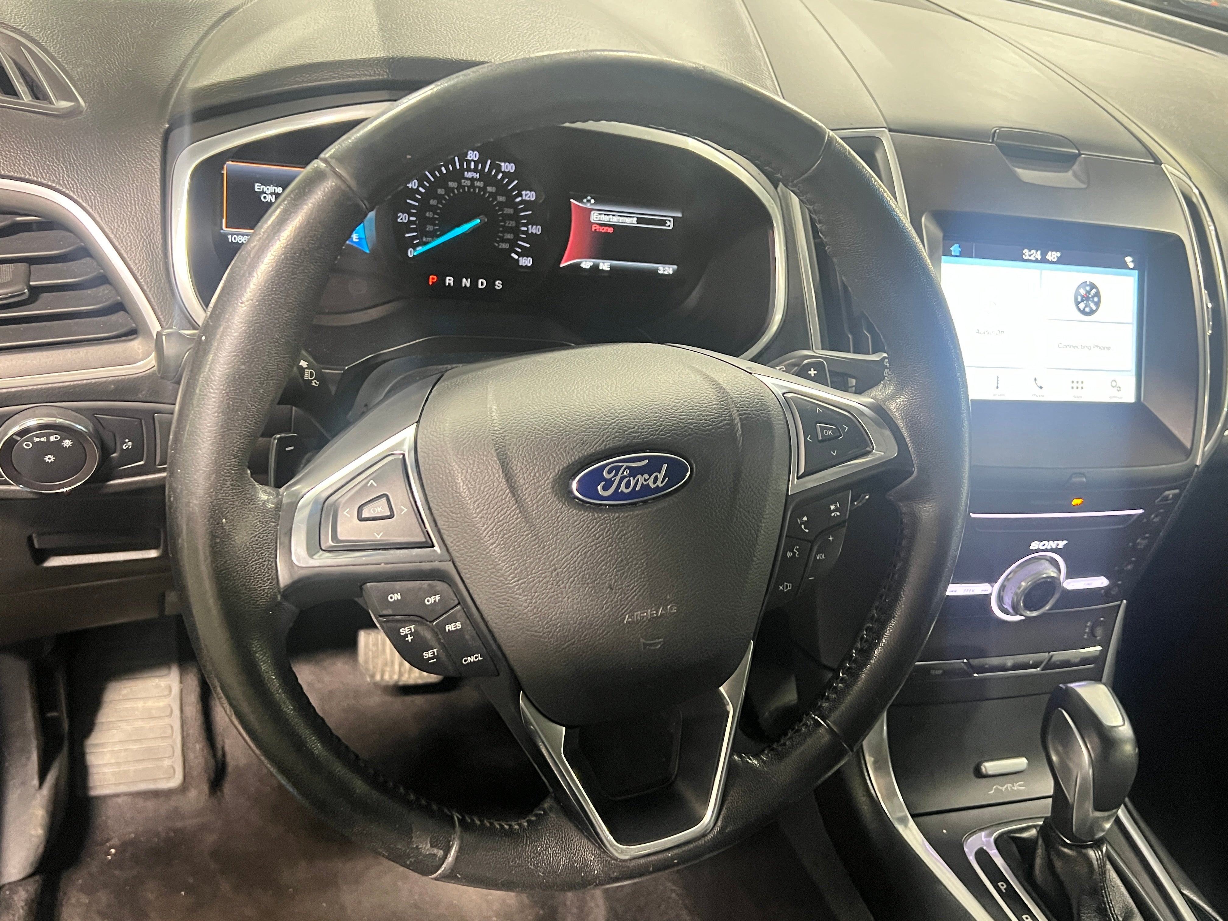 2017 Ford Edge Titanium 4