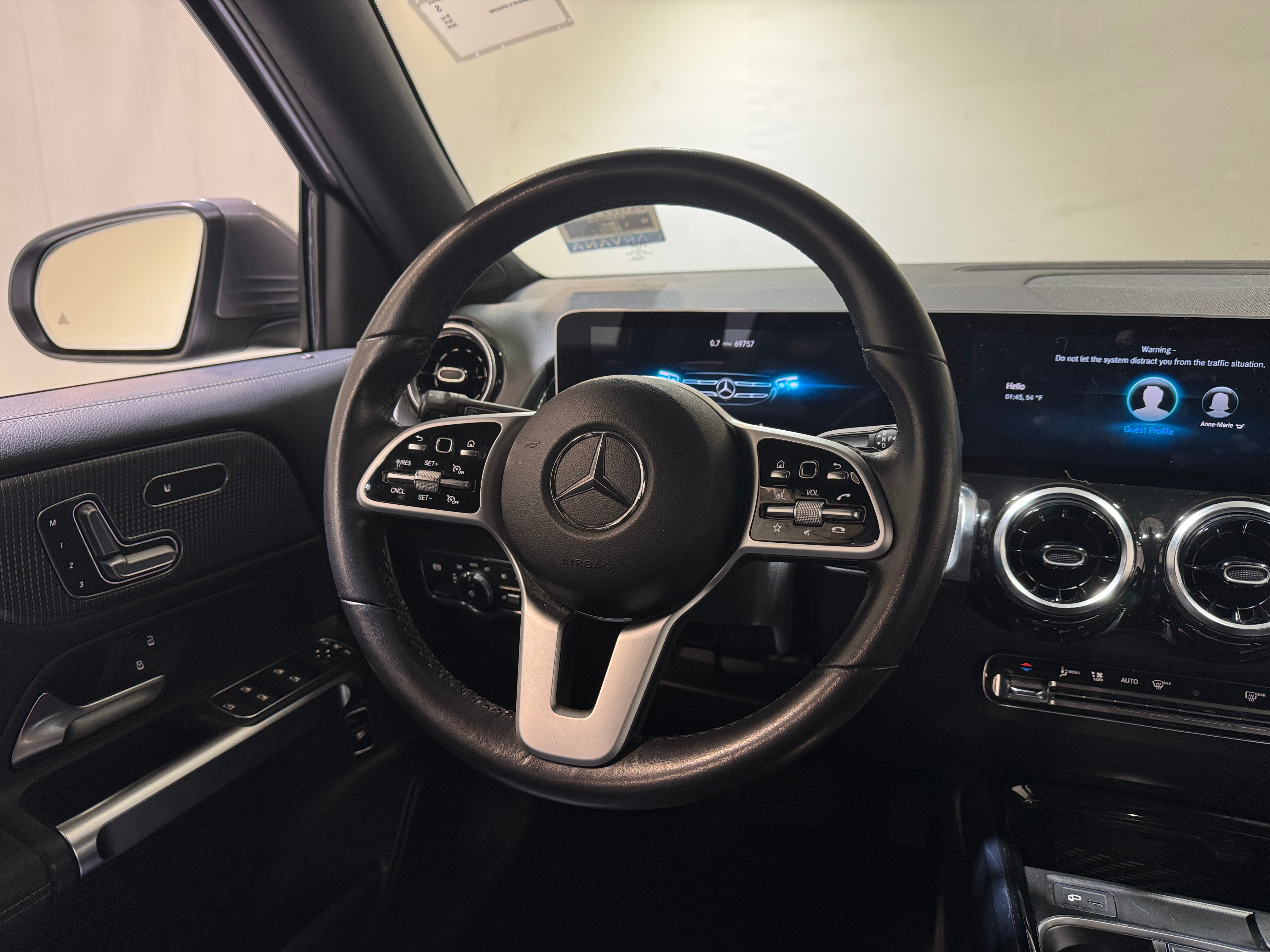 2020 Mercedes-Benz GLB 250 5