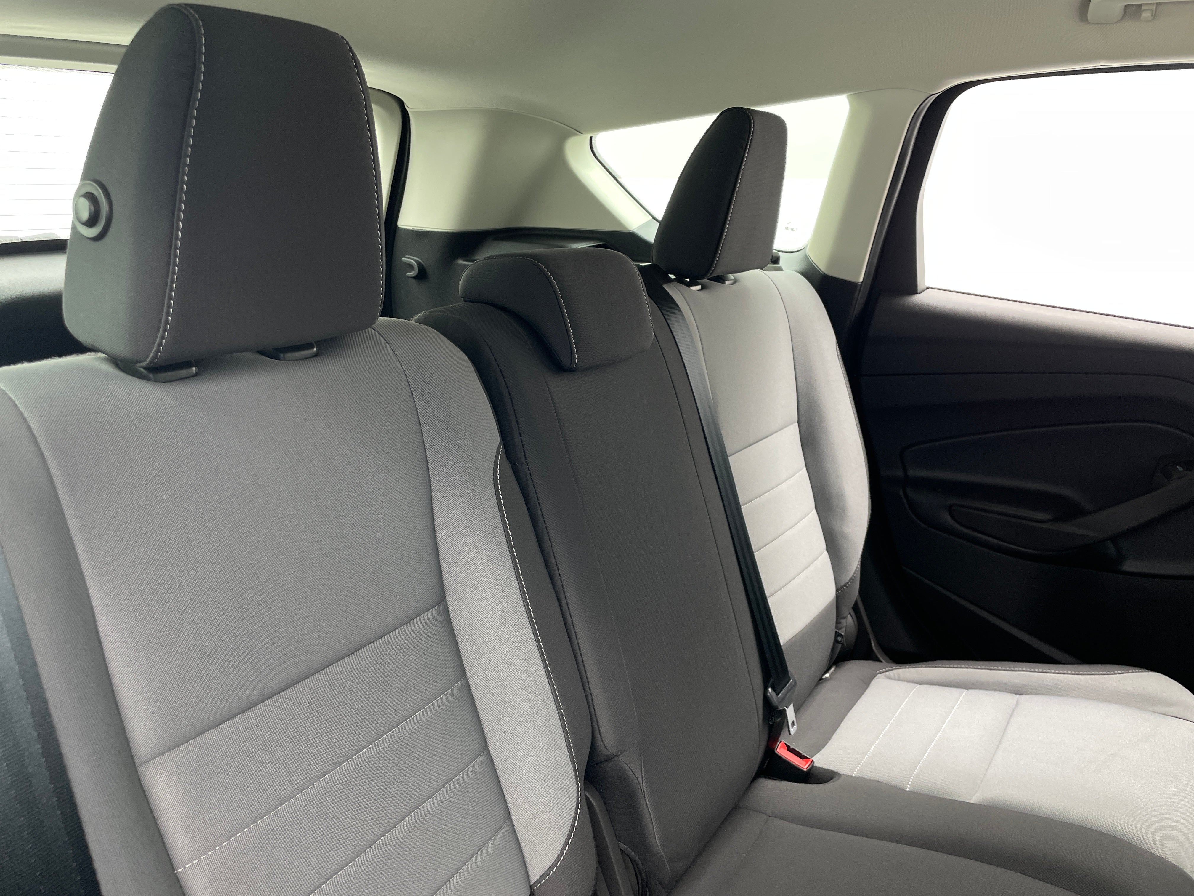 2019 Ford Escape S 6