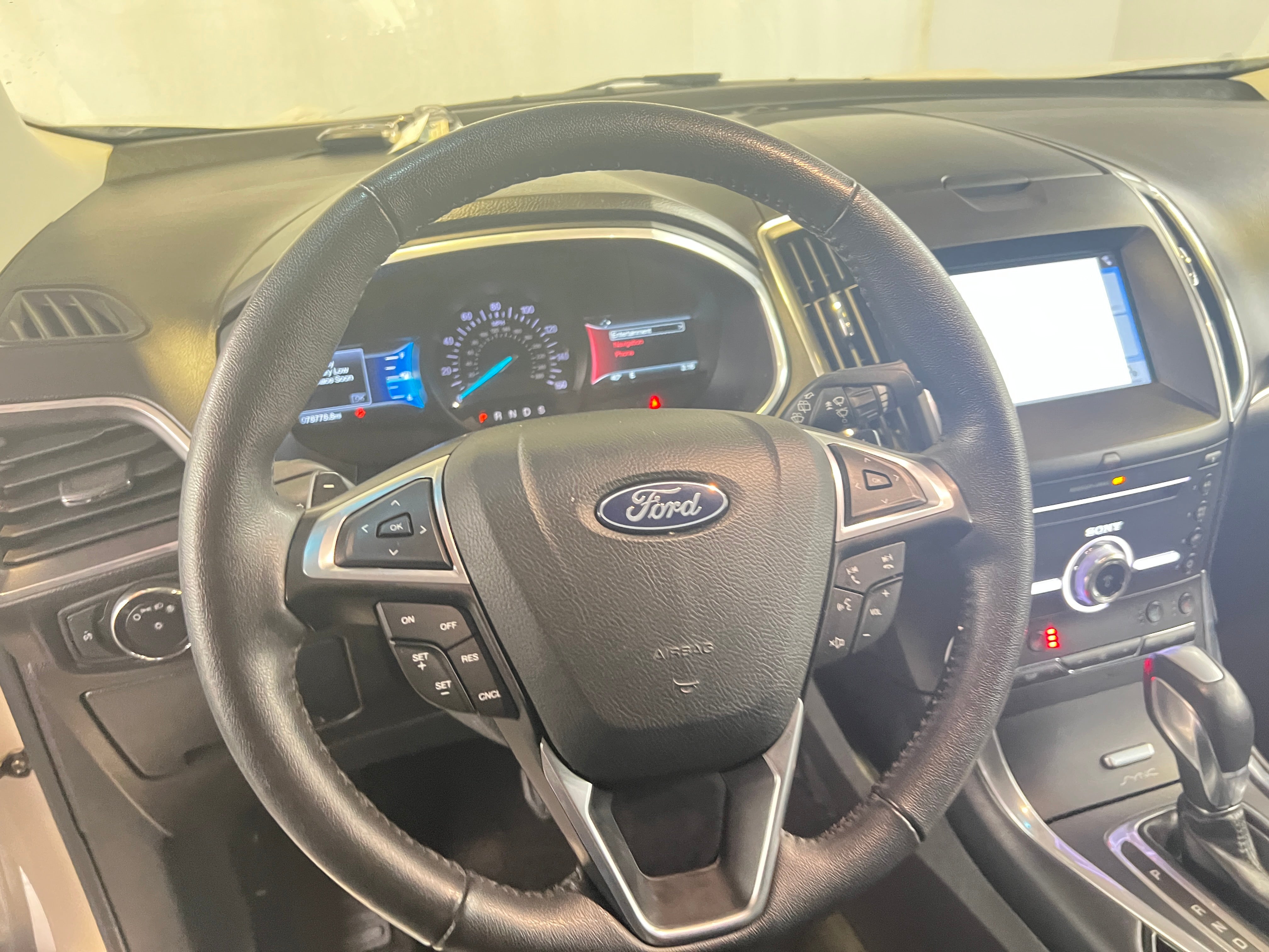 2018 Ford Edge Titanium 4