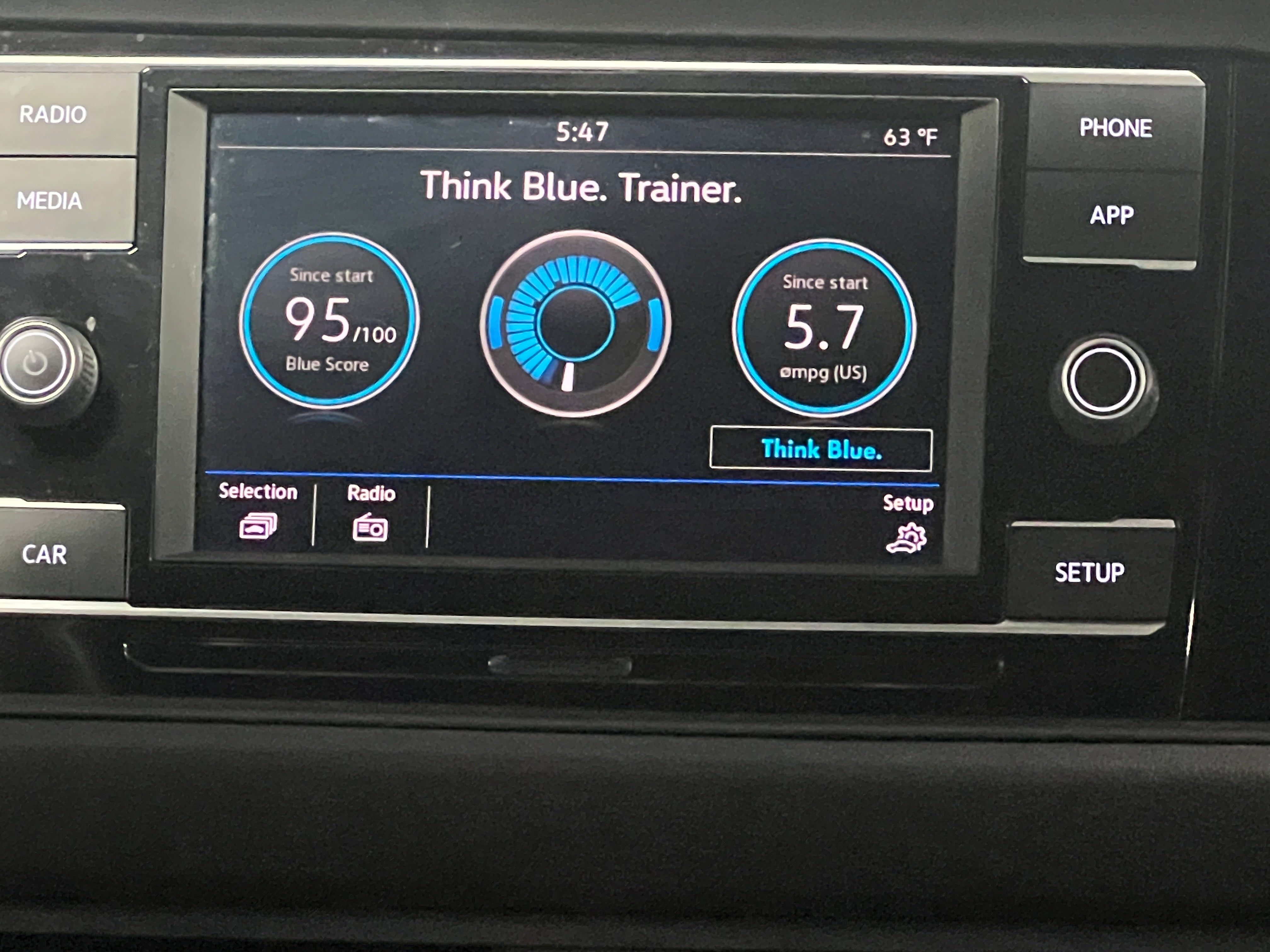 2019 Volkswagen Jetta R-Line 3