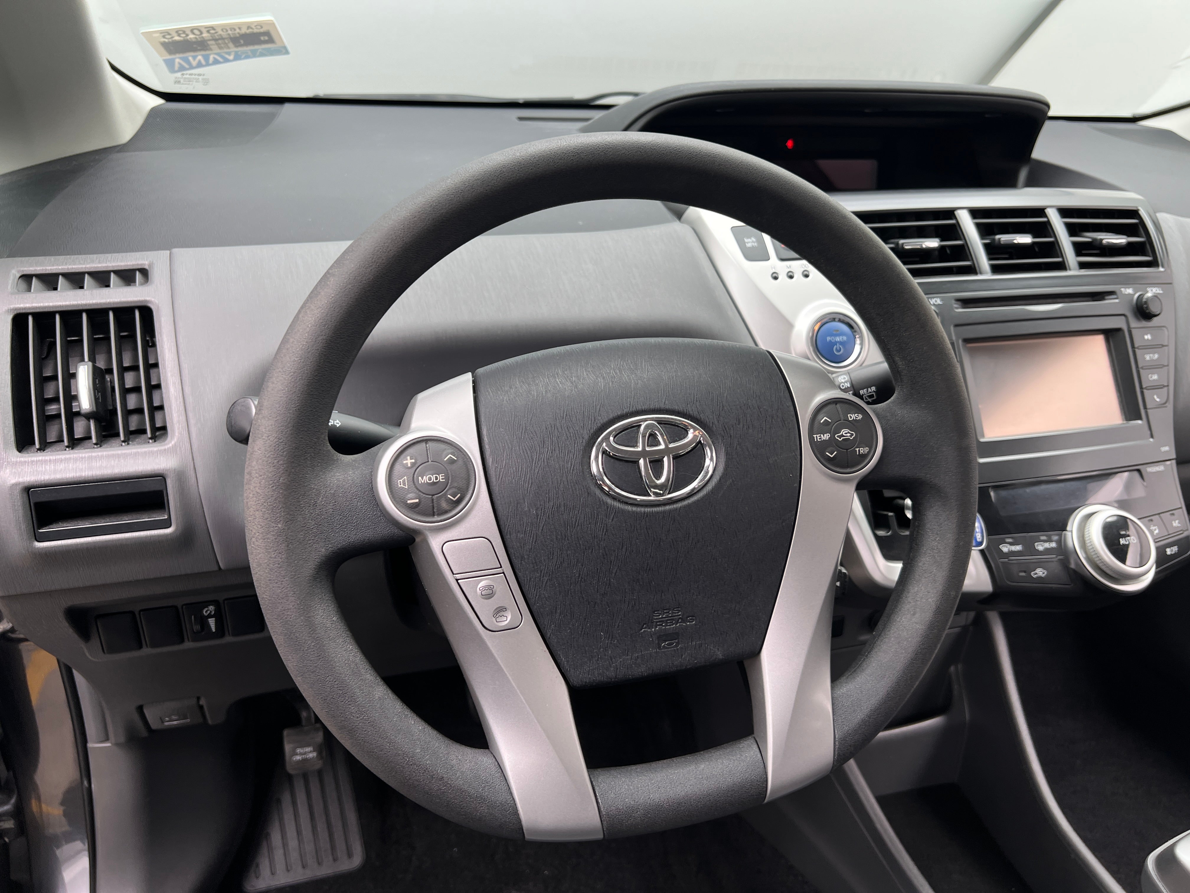 2012 Toyota Prius v Two 5