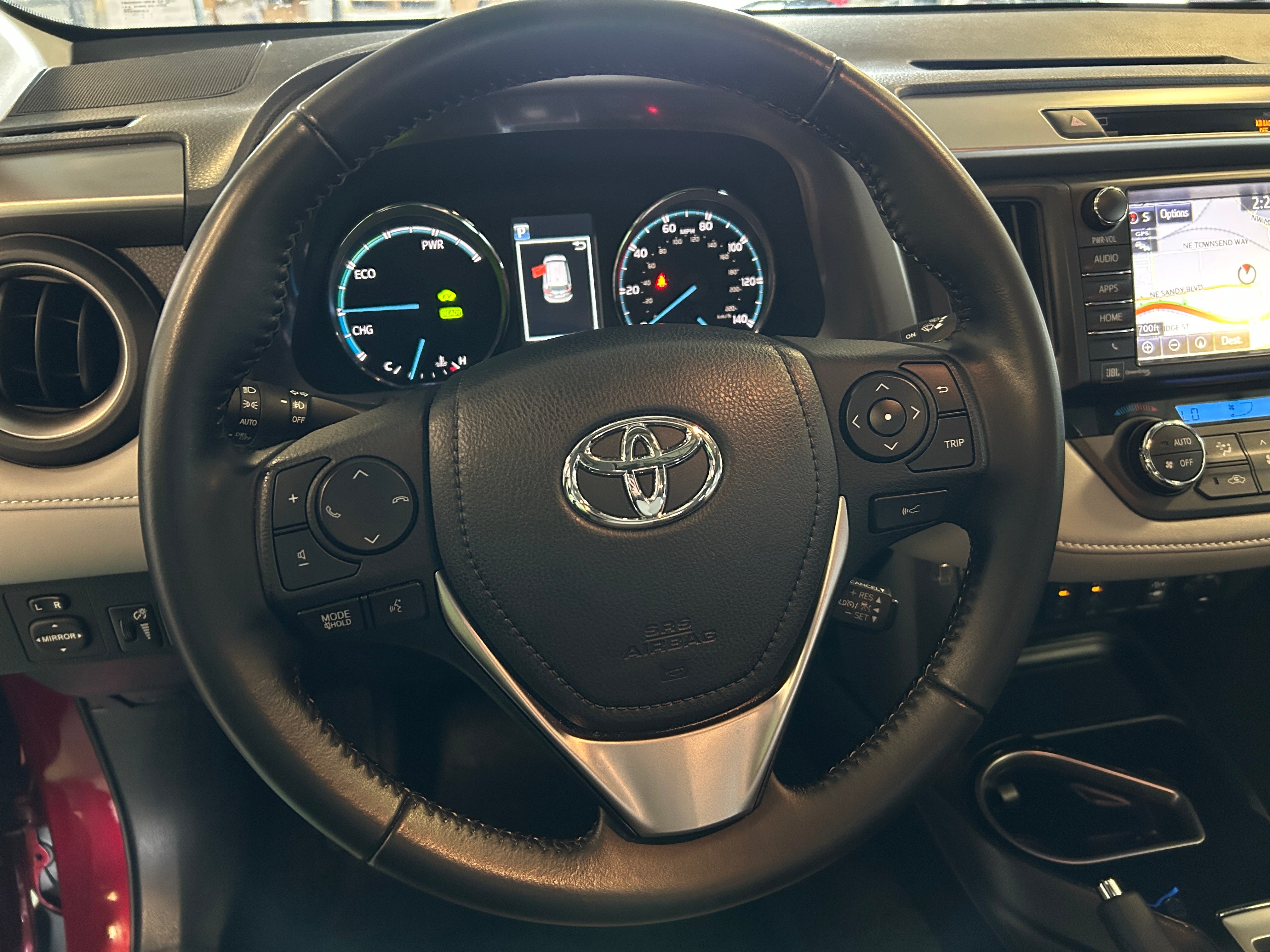 2018 Toyota RAV4 Limited 4