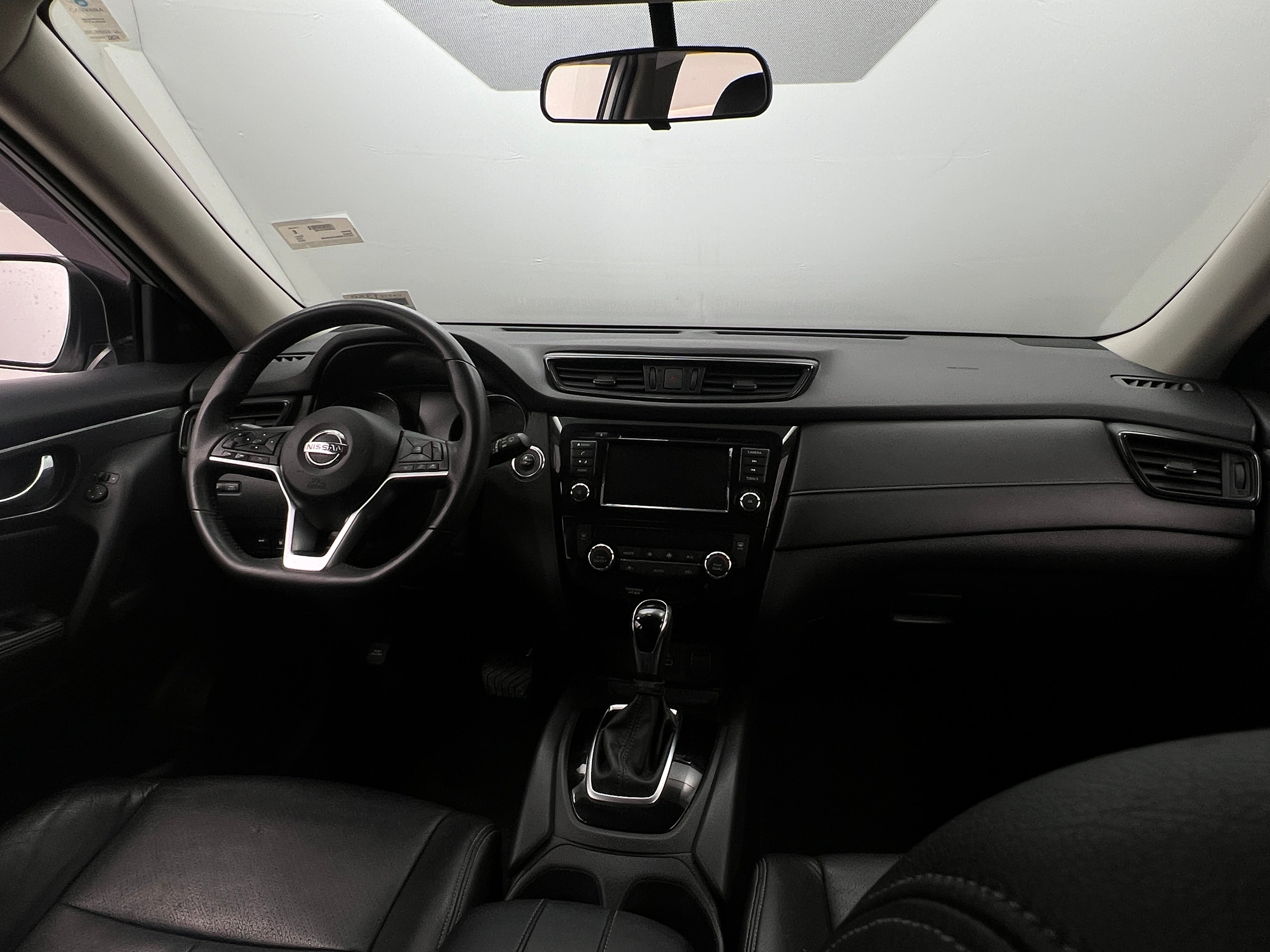 2018 Nissan Rogue SV 3