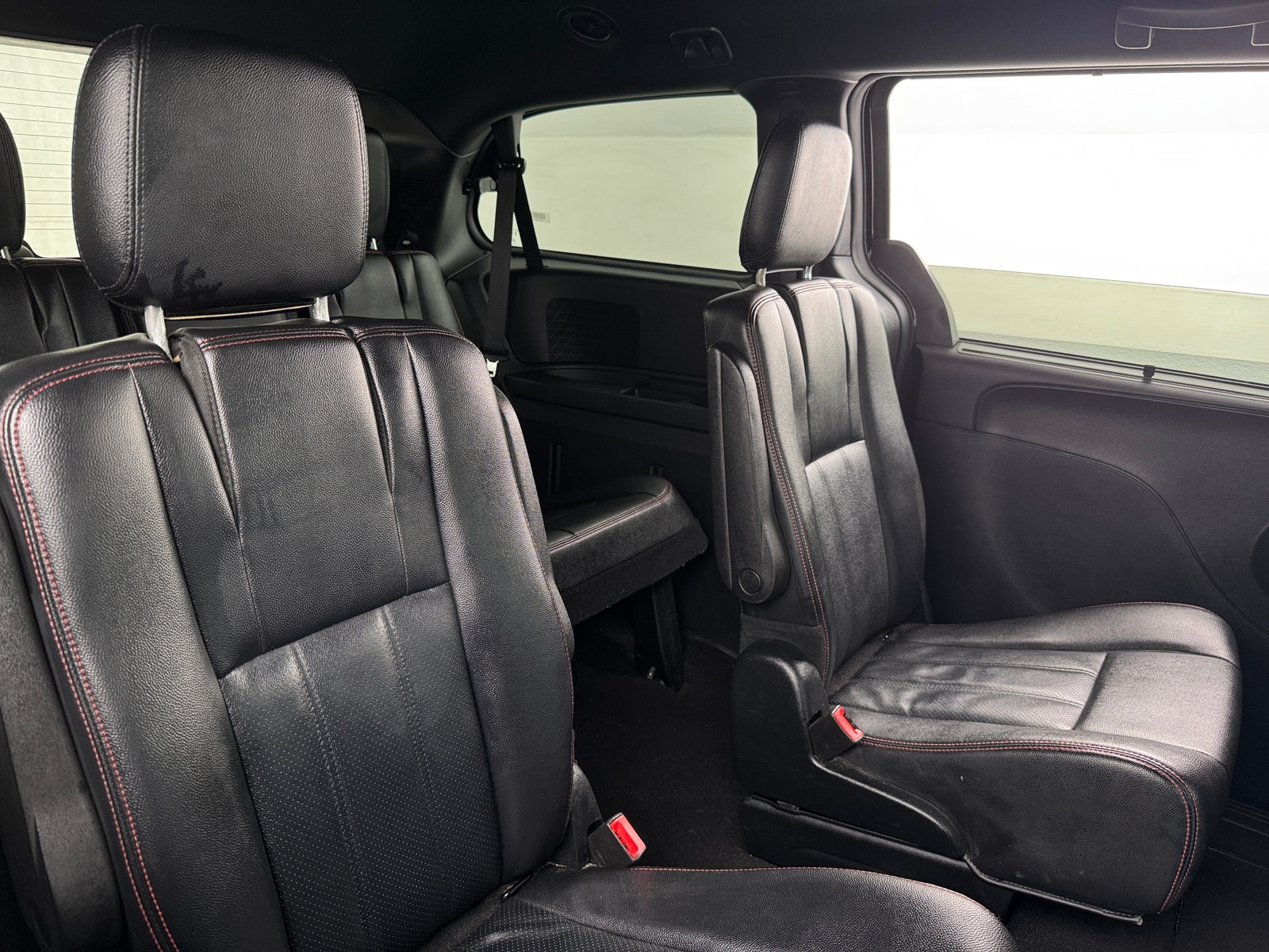 Thumbnail: 2020 Dodge Grand Caravan - 5