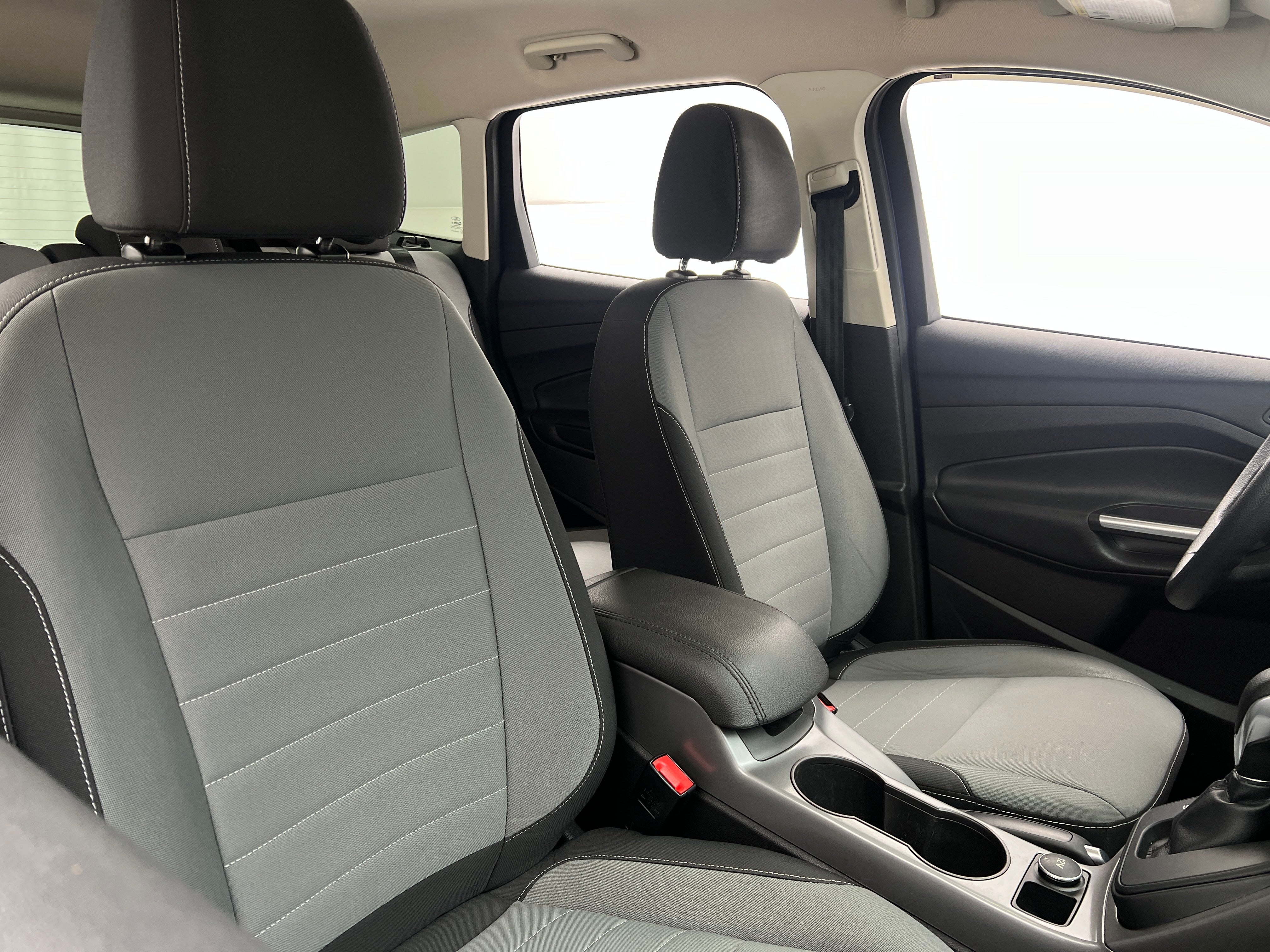 2016 Ford Escape SE 2