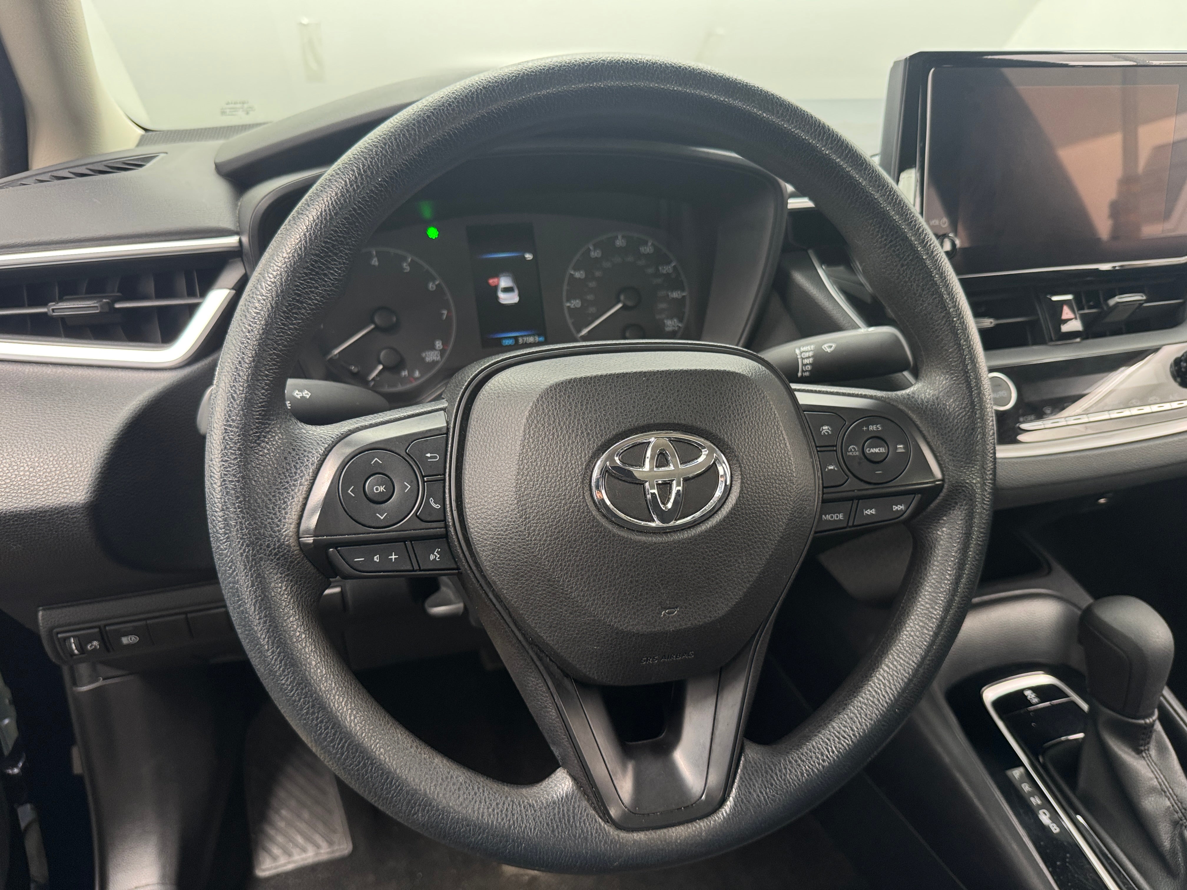 2023 Toyota Corolla LE 5