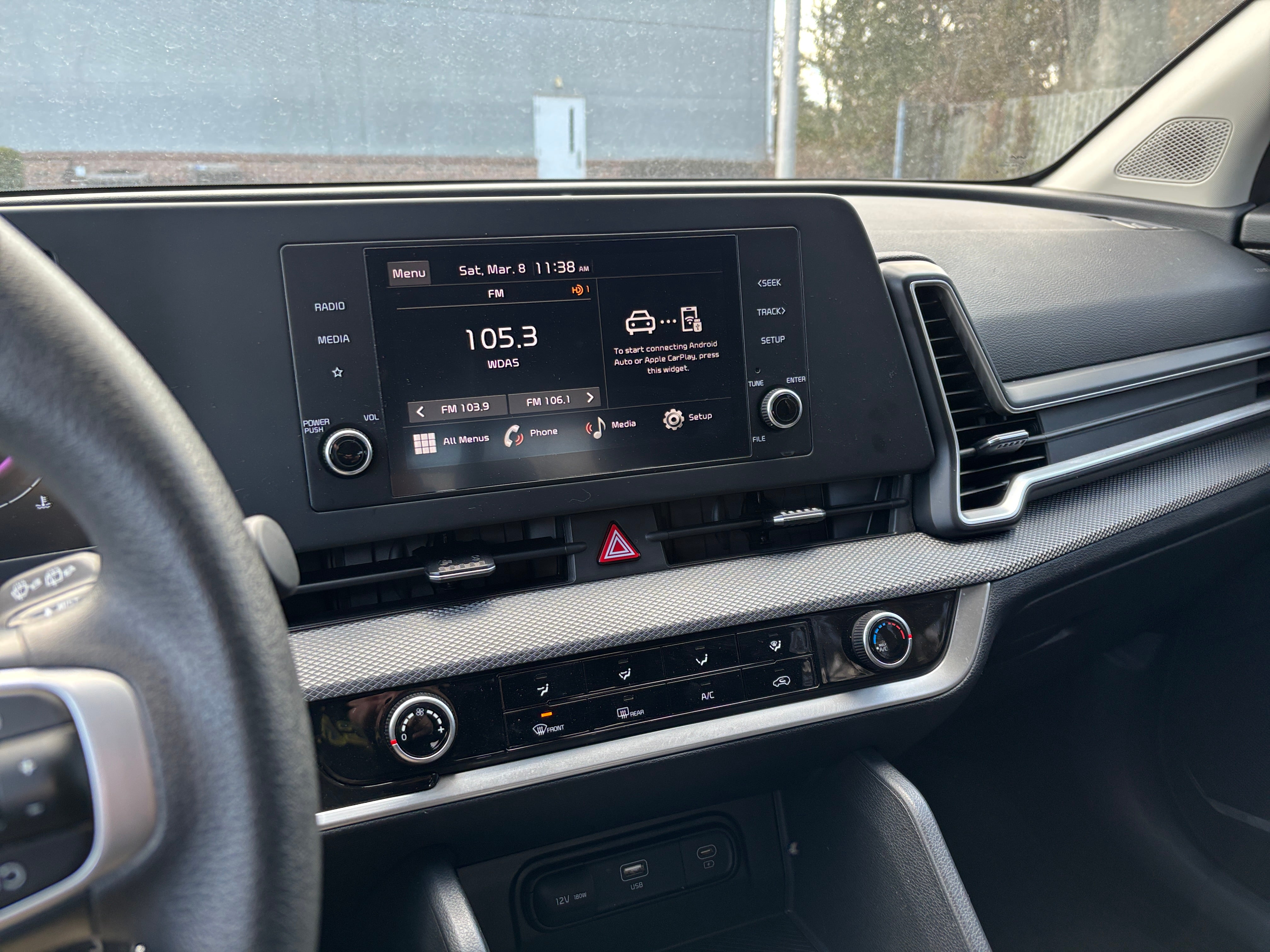 2024 Kia Sportage LX 4