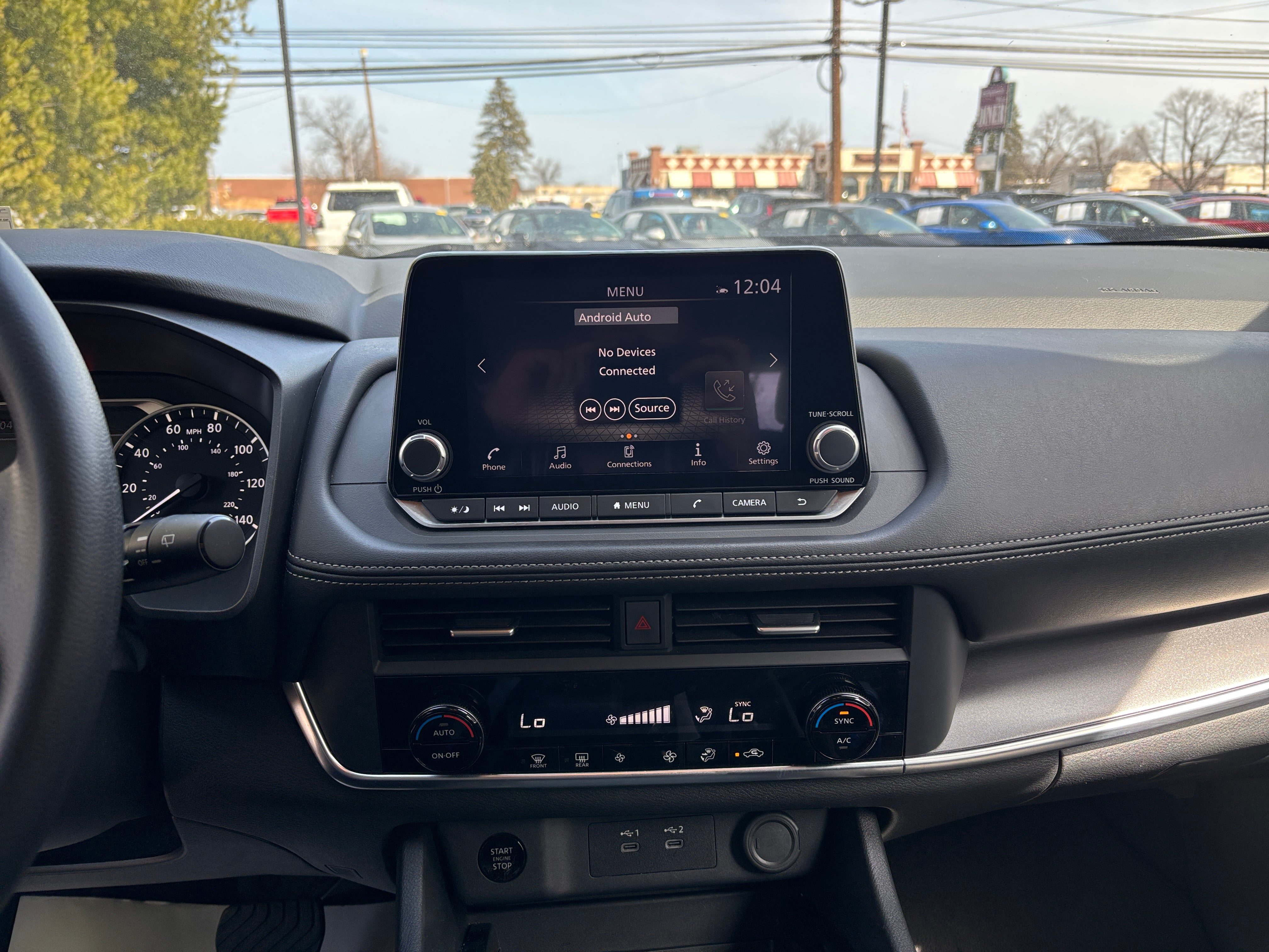 2024 Nissan Rogue SV 4