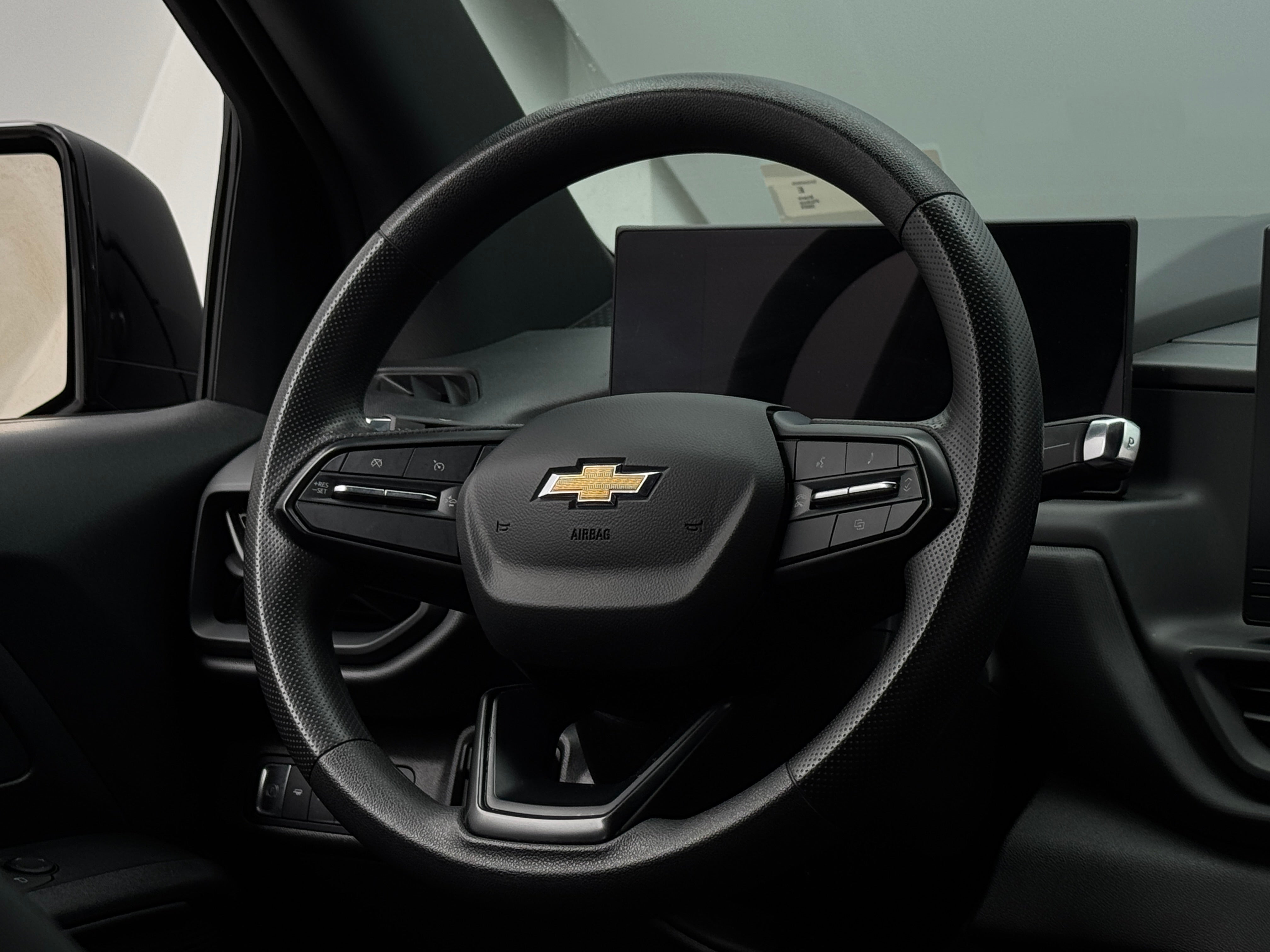 2024 Chevrolet Silverado EV Work Truck 5