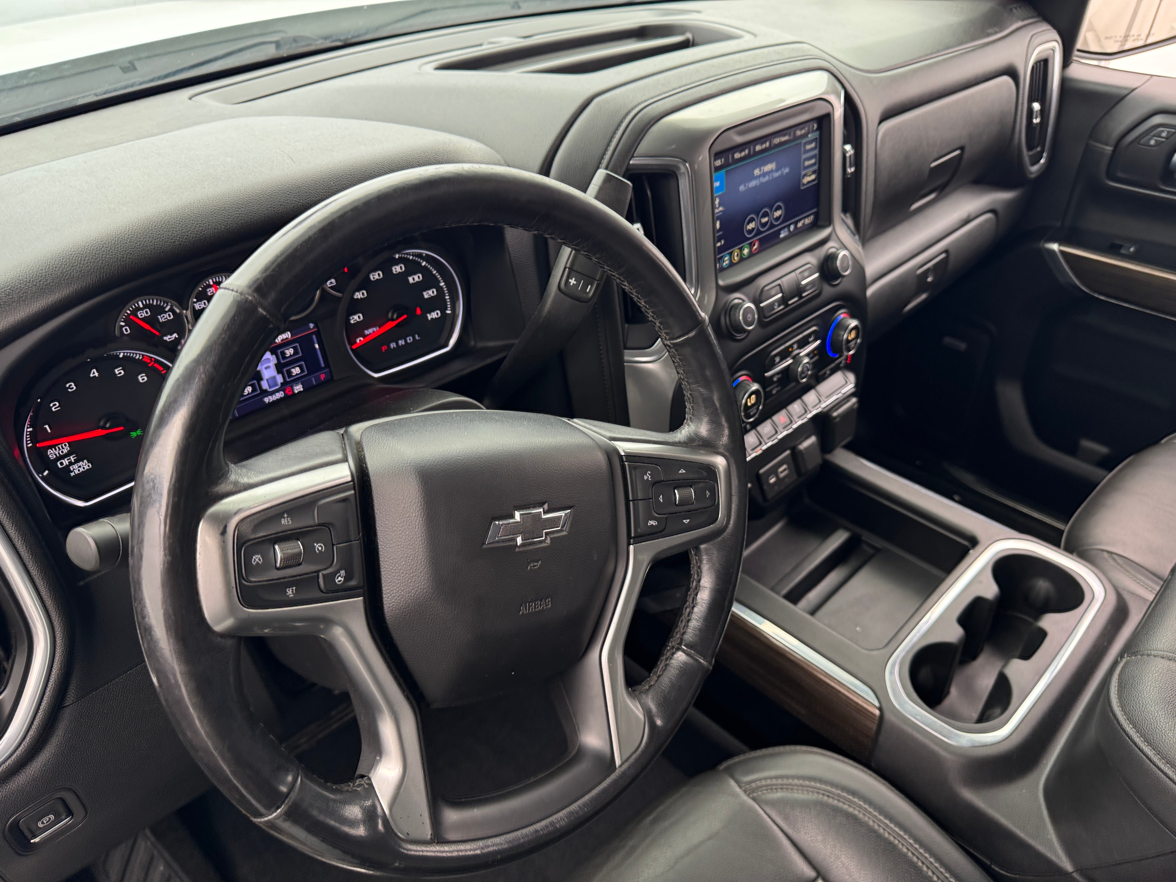 2019 Chevrolet Silverado 1500  3