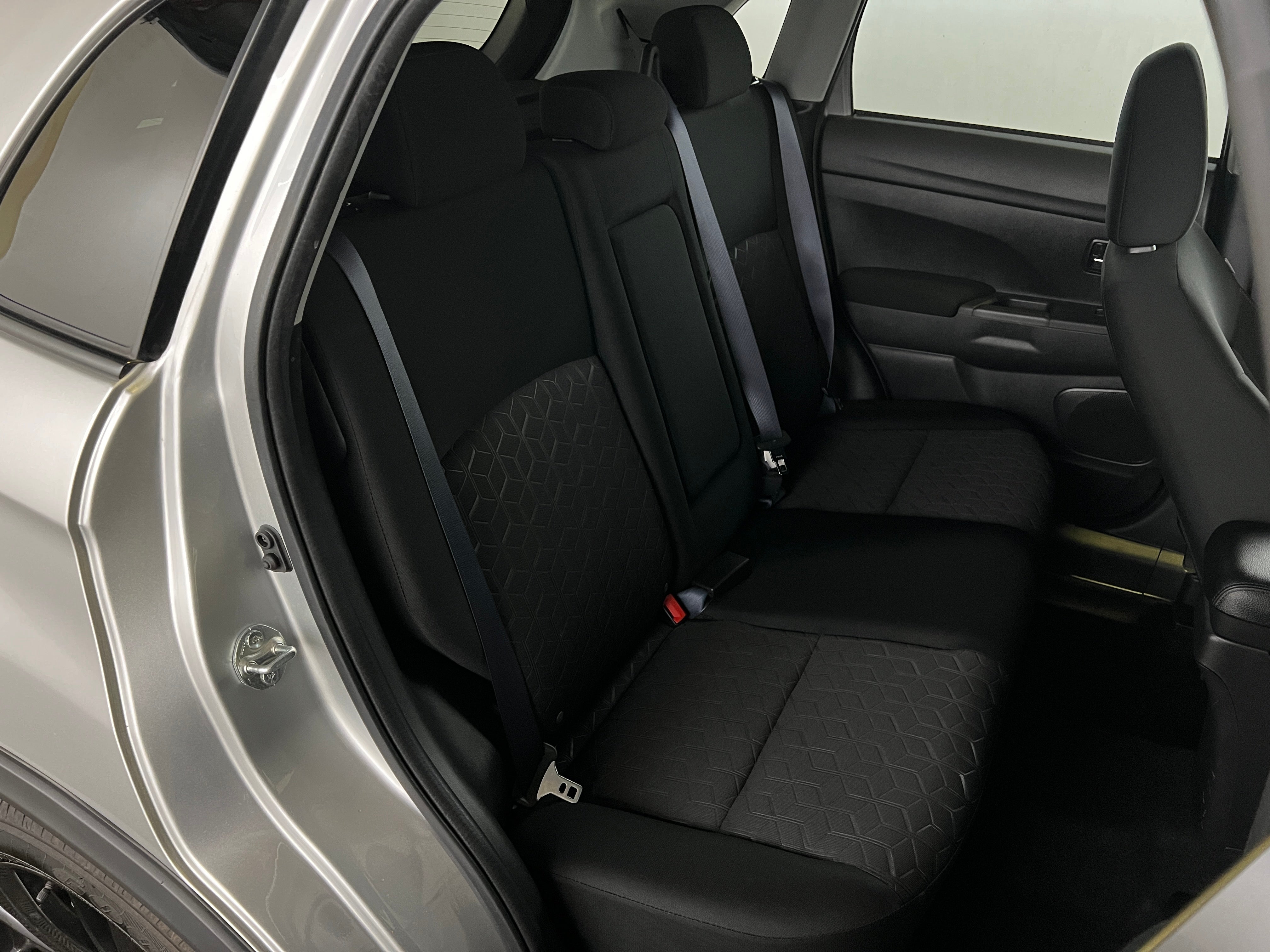 Thumbnail: 2021 Mitsubishi Outlander Sport - 6