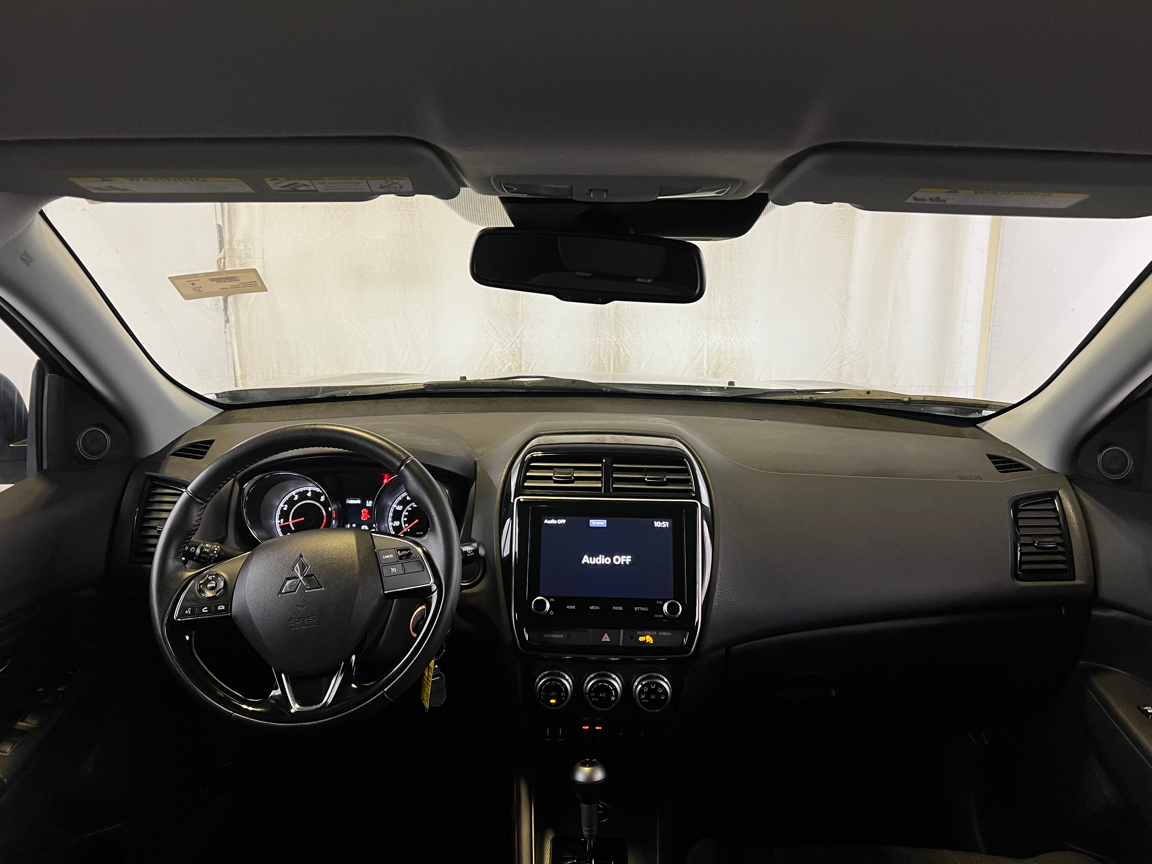 Thumbnail: 2021 Mitsubishi Outlander Sport - 3