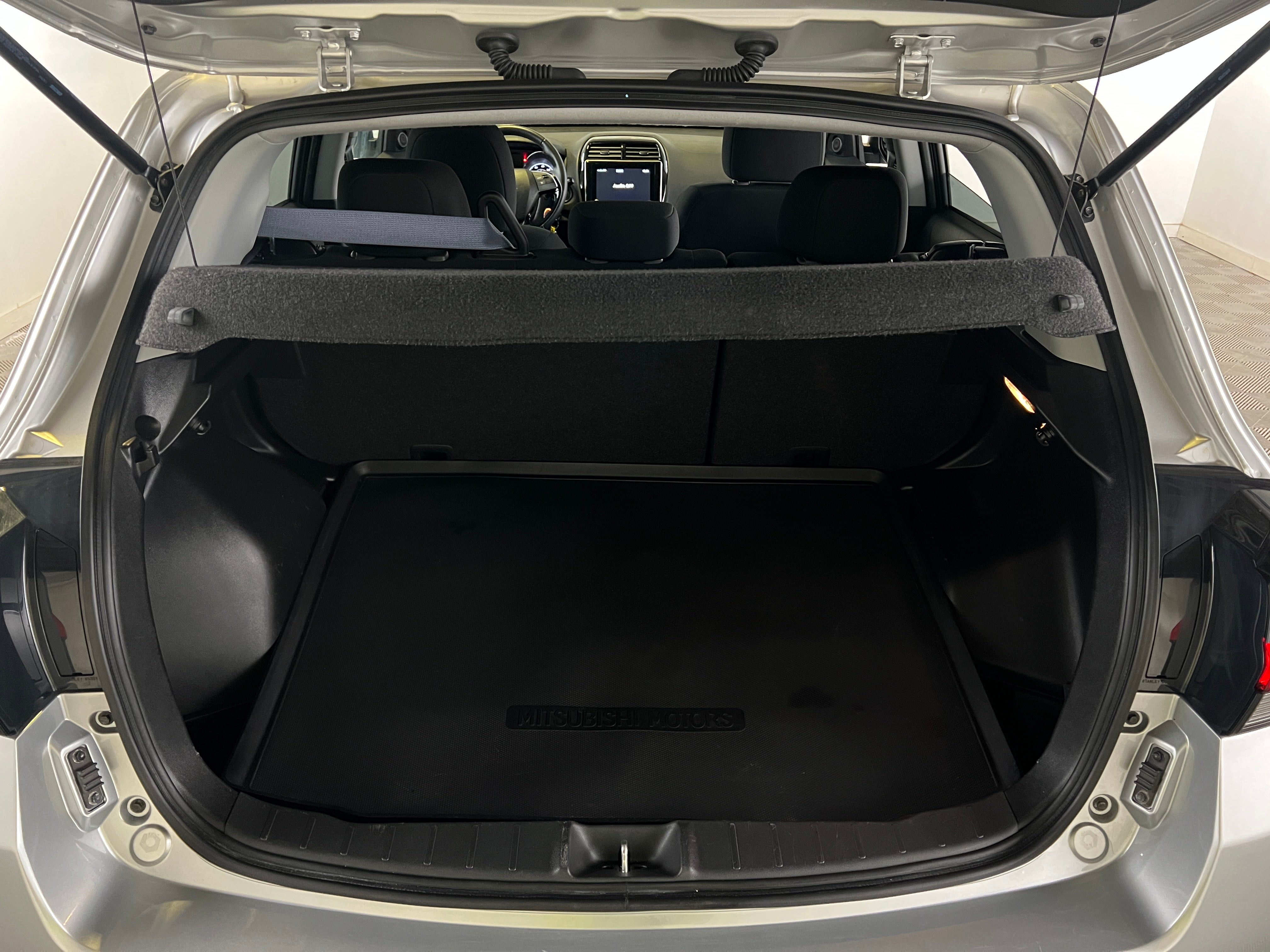 Thumbnail: 2021 Mitsubishi Outlander Sport - 7