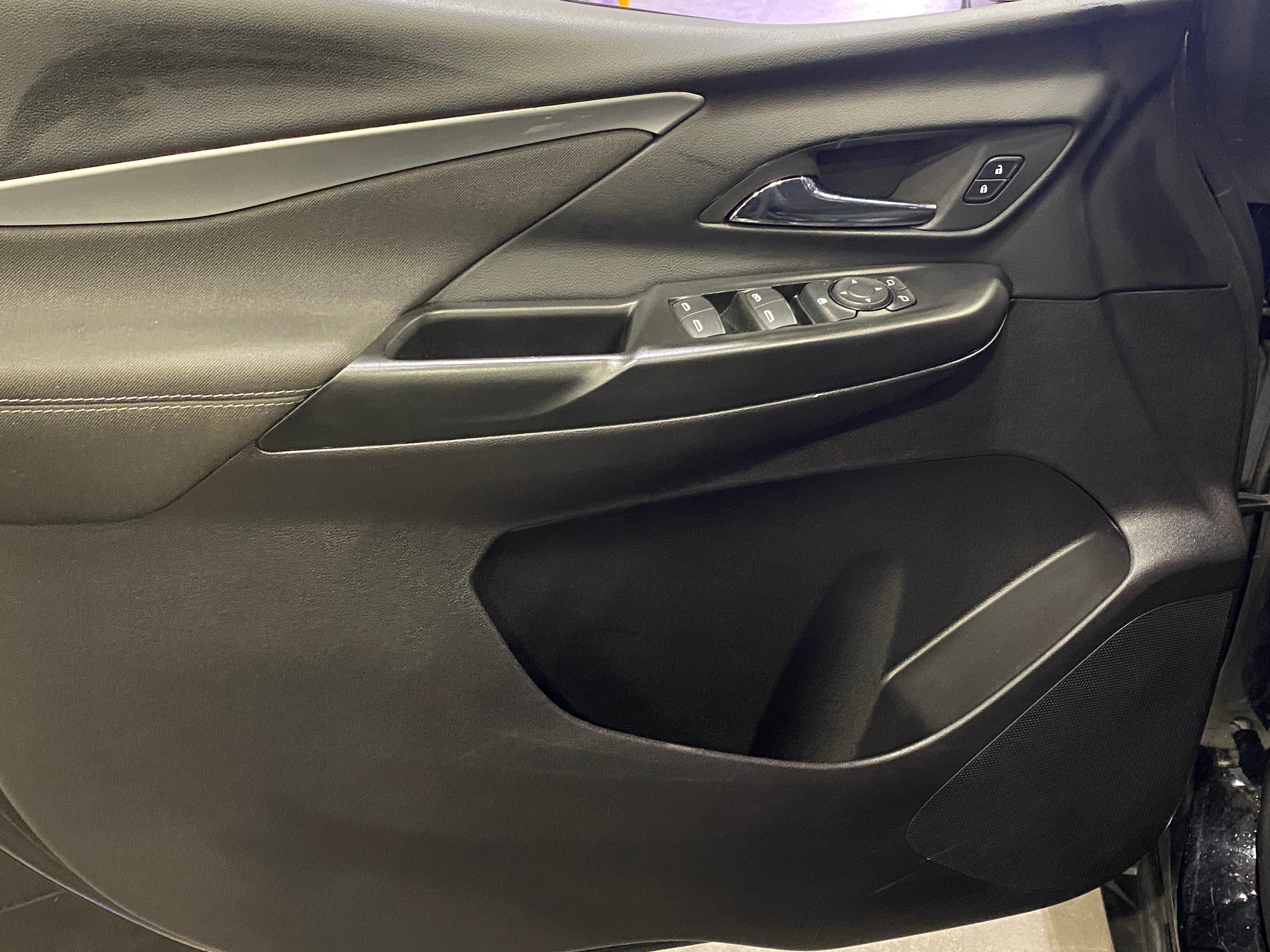 Used 2023 Chevrolet Bolt EV LT with VIN 1G1FW6S07P4177150 for sale in Auburn, WA