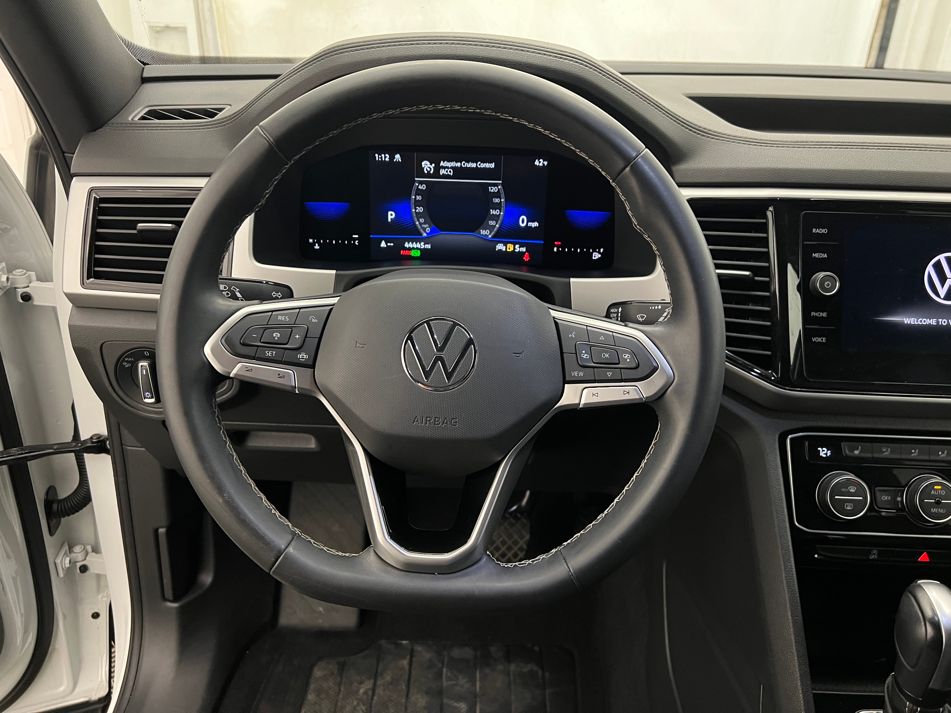 2022 Volkswagen Atlas SE 4