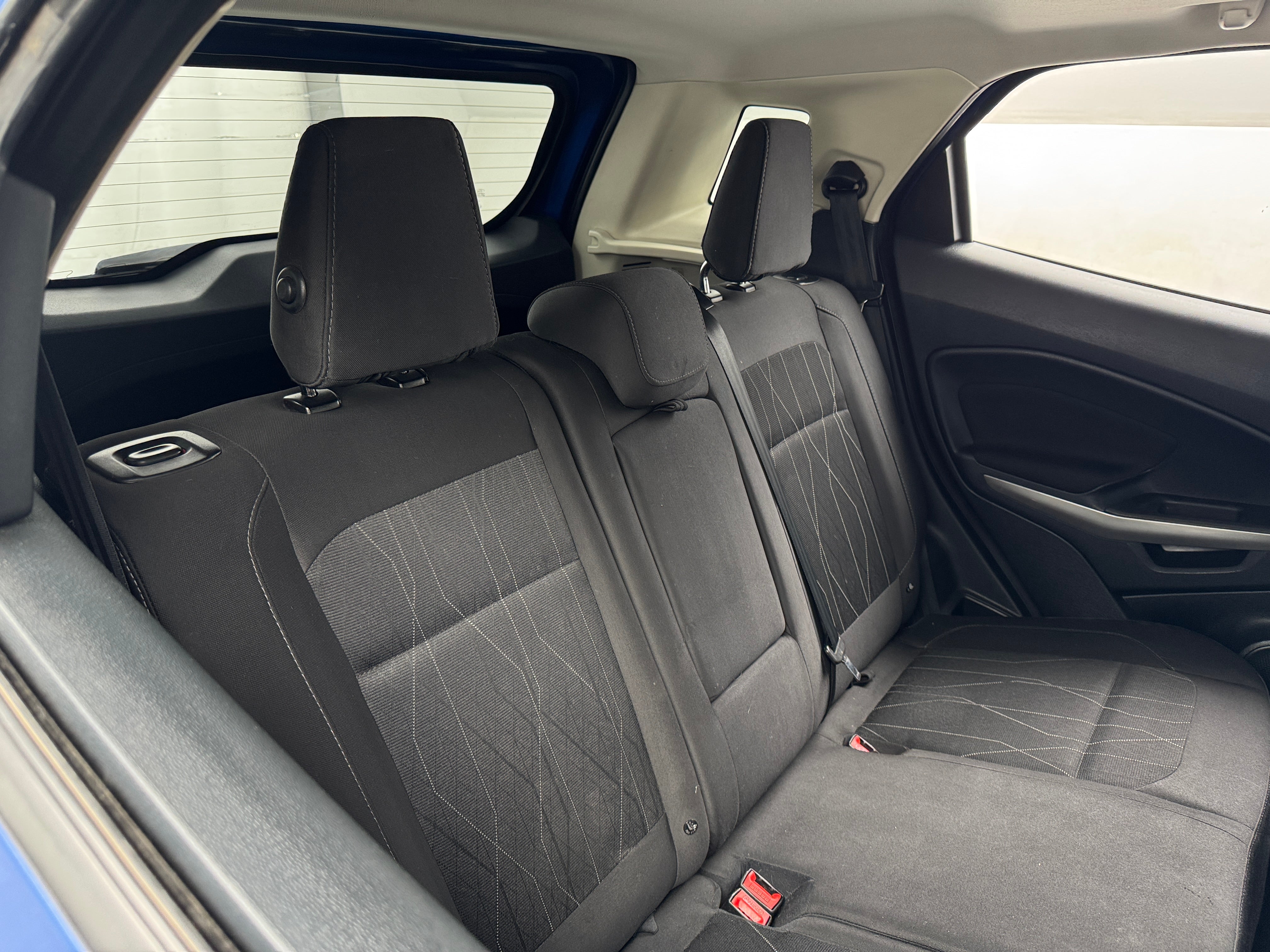 2018 Ford EcoSport SE 6